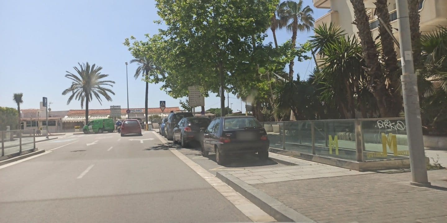 Street view near Aparta-Hotel Mediterraneo, Sitges — © yopaseopor (CC BY-SA · Mapillary)