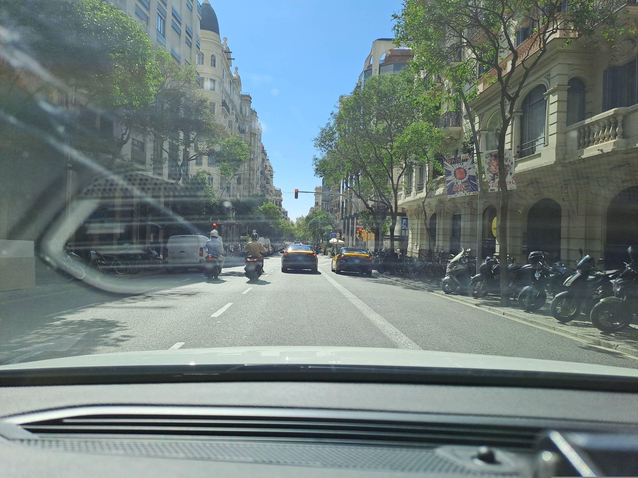 Street view near Acta Hotels - Central Office, Sant Gervasi - Galvany — © normanm (CC BY-SA · Mapillary)