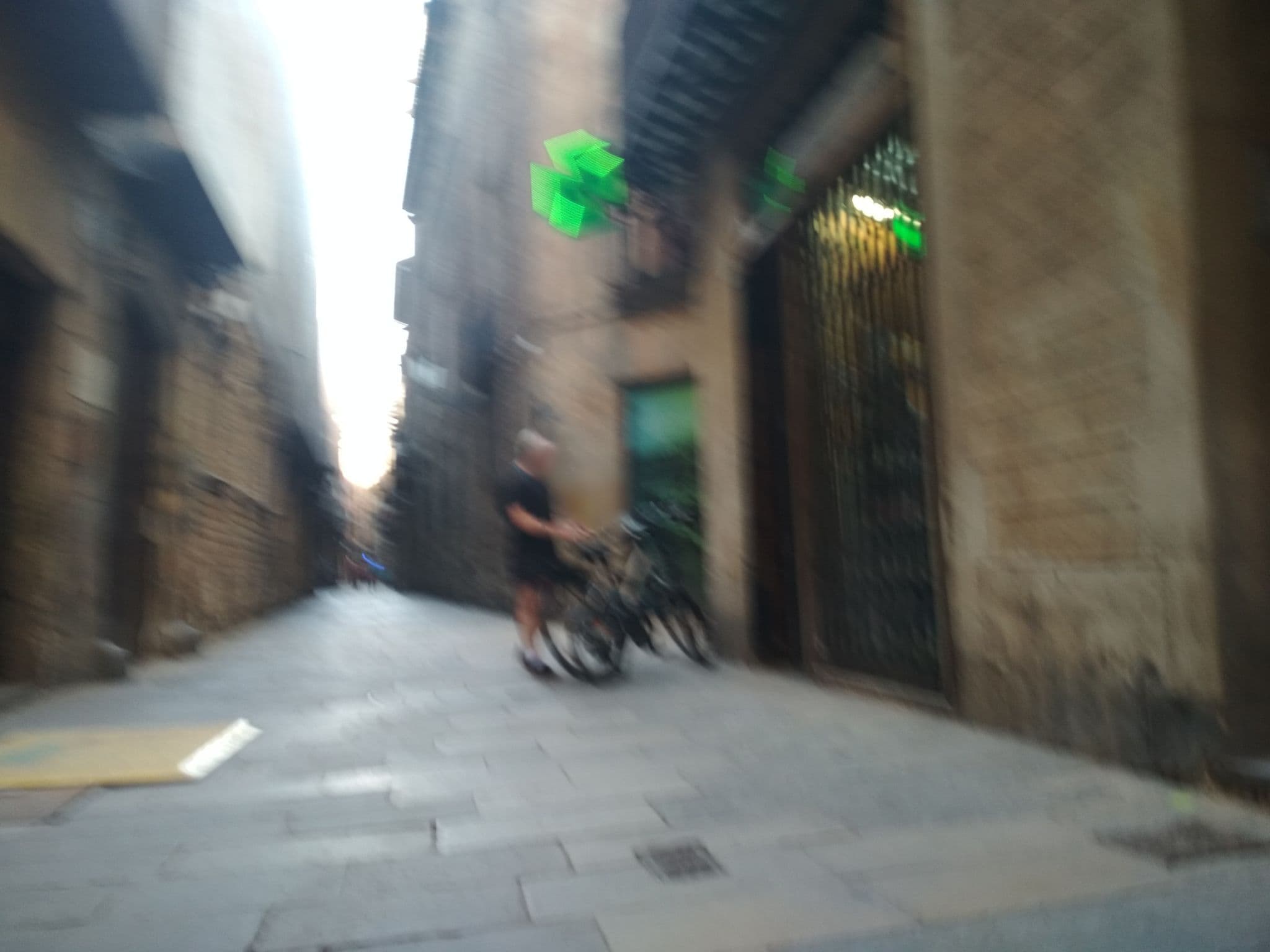 Street view near Chic&Basic Appartments El Born, Sant Pere, Santa Caterina i La Ribera — © toniserra (CC BY-SA · Mapillary)