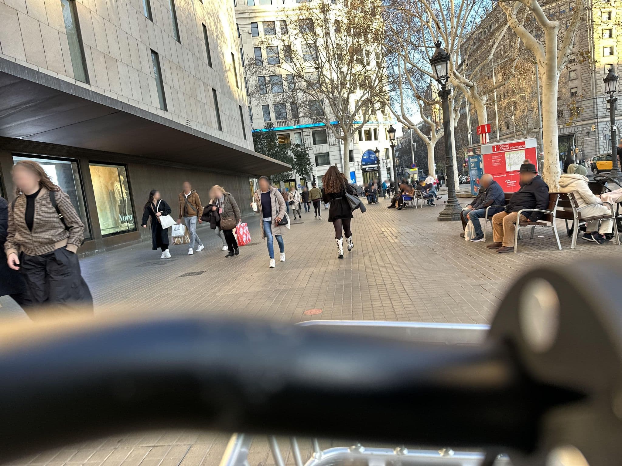 Street view near NH Ciudad de Mataro Hotel Barcelona, Barri Gòtic — © RSTQ (CC BY-SA · Mapillary)