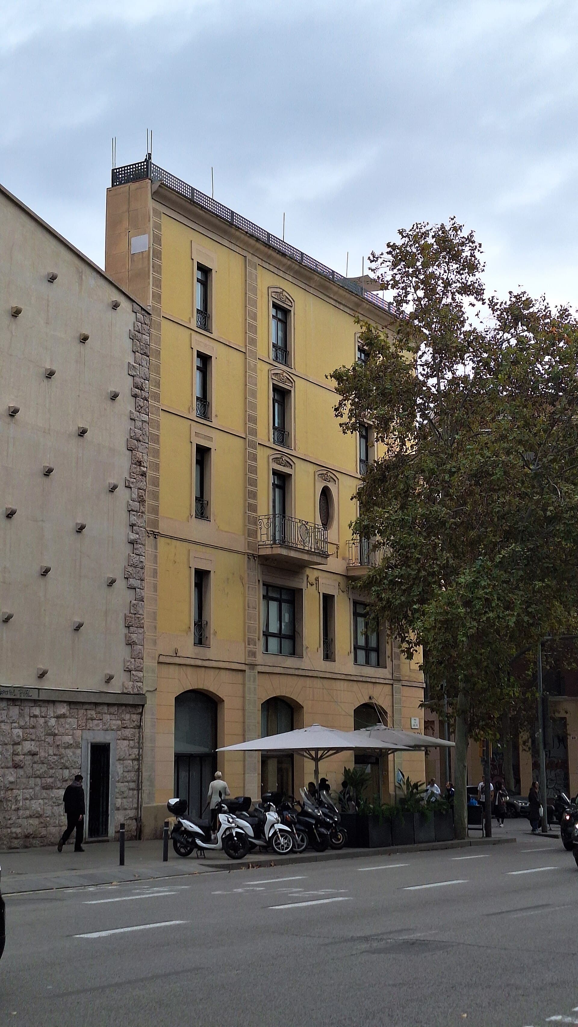Garbi Millenni (via Wikimedia Commons, CC BY-SA 3.0)