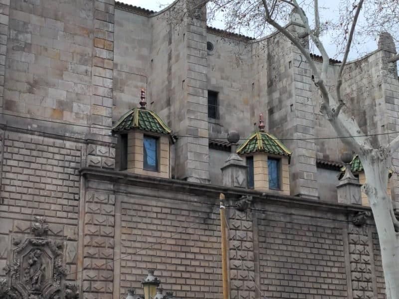 Street view near BCN Rambla, Ciutat Vella — © iragersh (CC BY-SA · Mapillary)