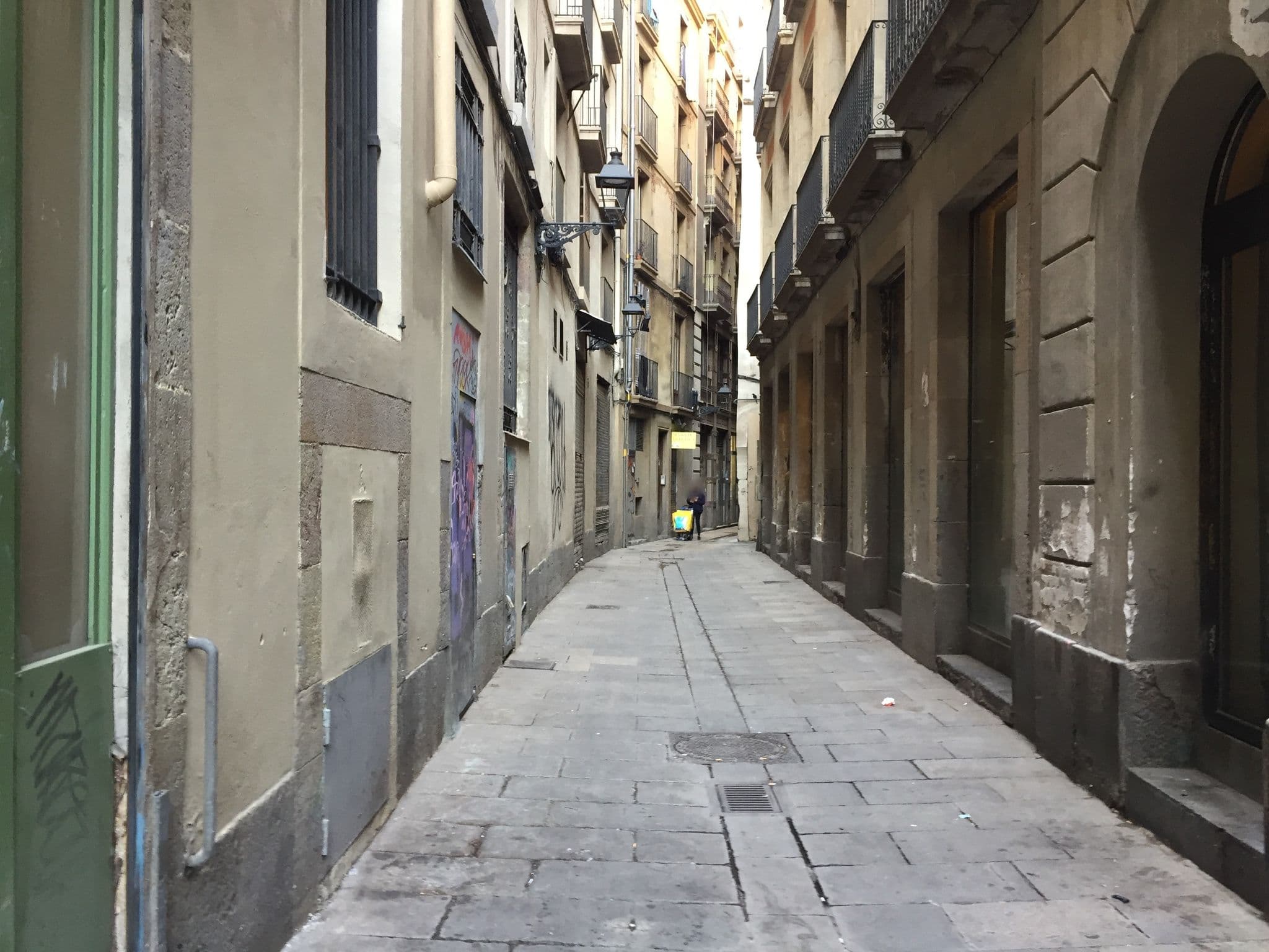 Street view near Espane / barcelona - nawaf Hotel, Ciutat Vella — © richlv (CC BY-SA · Mapillary)