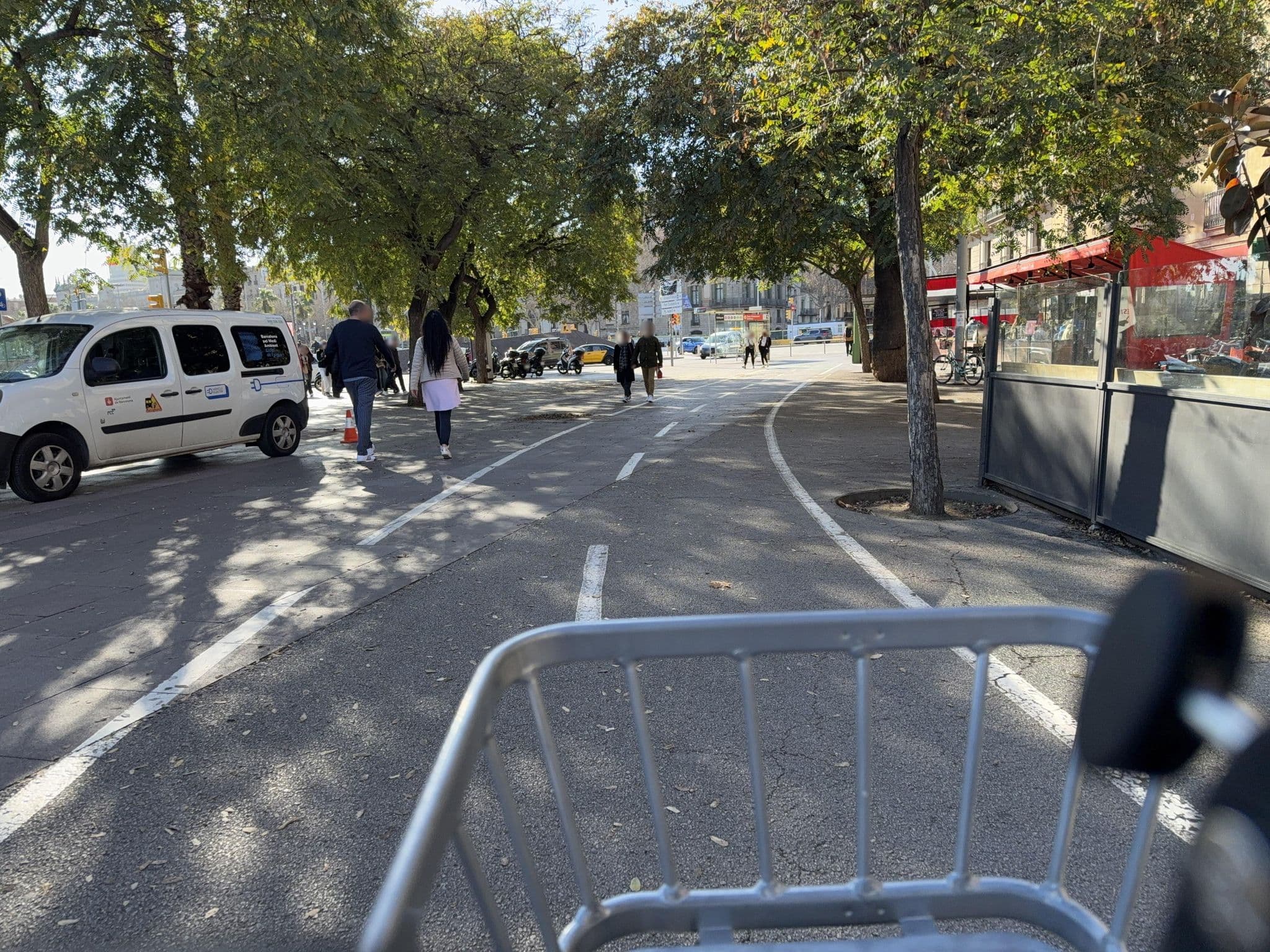 Street view near Hostal Casa Del Mar, Sant Pere, Santa Caterina i La Ribera — © RSTQ (CC BY-SA · Mapillary)