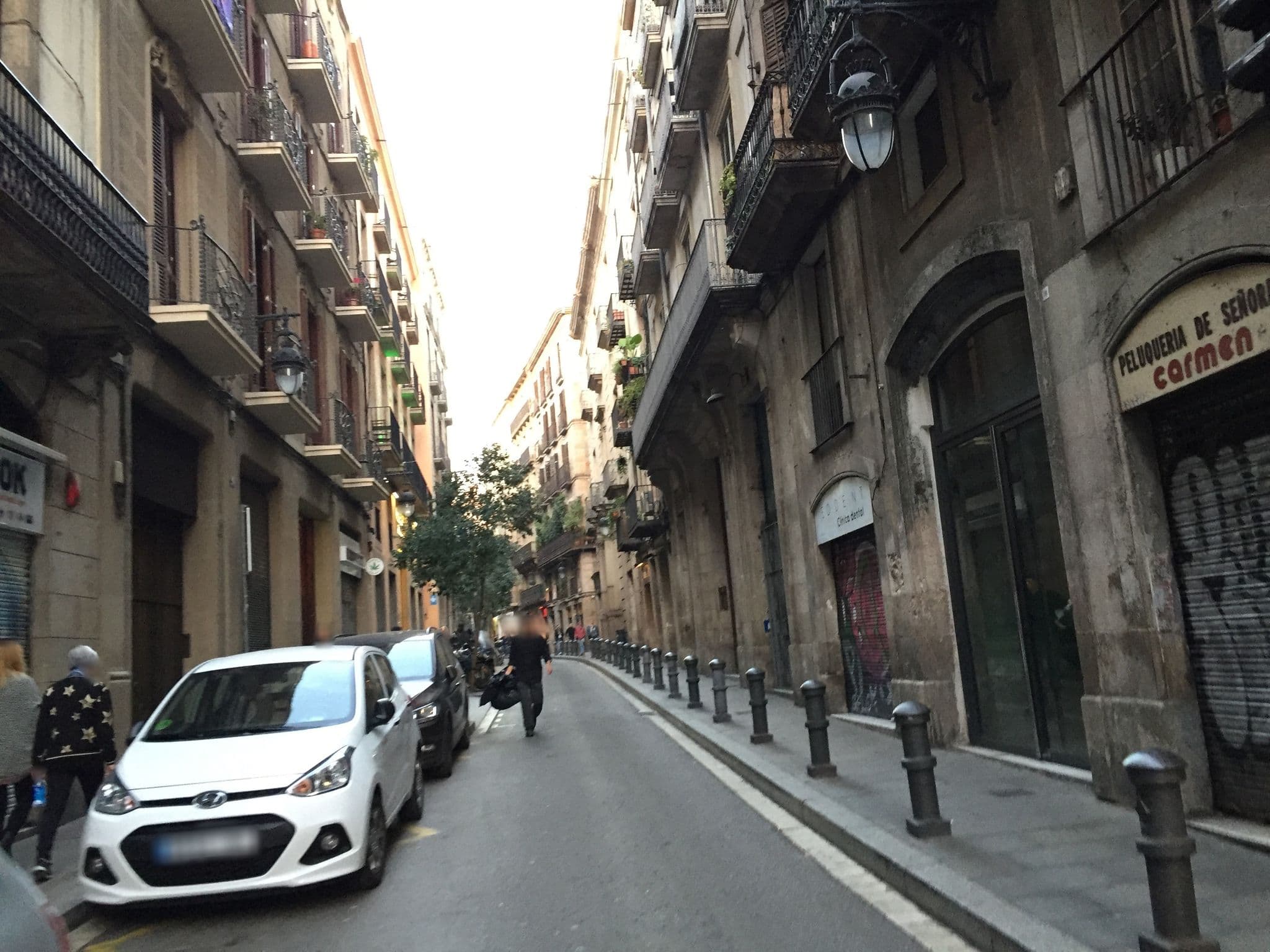 Street view near Carrer de La Merce 11, Sant Pere, Santa Caterina i La Ribera — © richlv (CC BY-SA · Mapillary)
