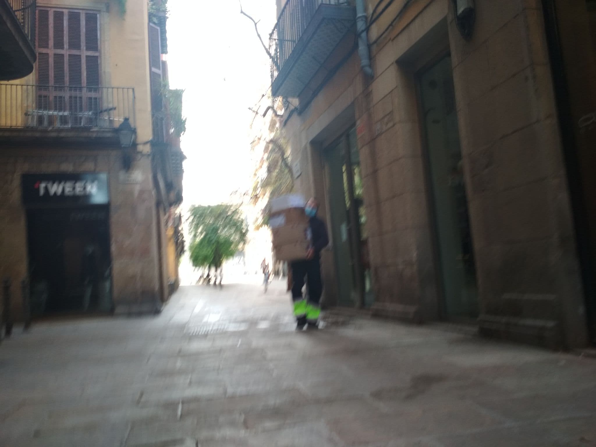 Street view near Barcelona4Seasons Holiday Apartment Born, Sant Pere, Santa Caterina i La Ribera — © toniserra (CC BY-SA · Mapillary)