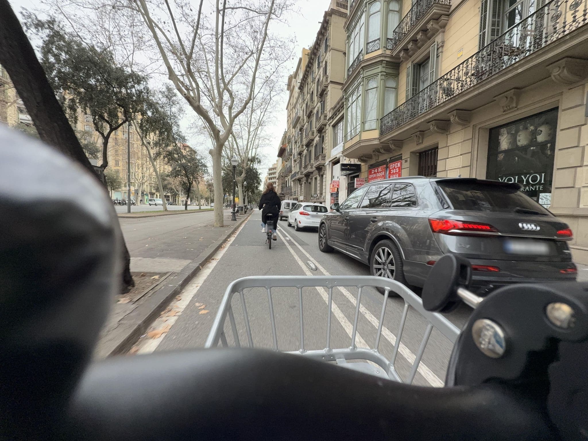 Street view near Friendly Rentals Palau, Dreta de l'Eixample — © RSTQ (CC BY-SA · Mapillary)