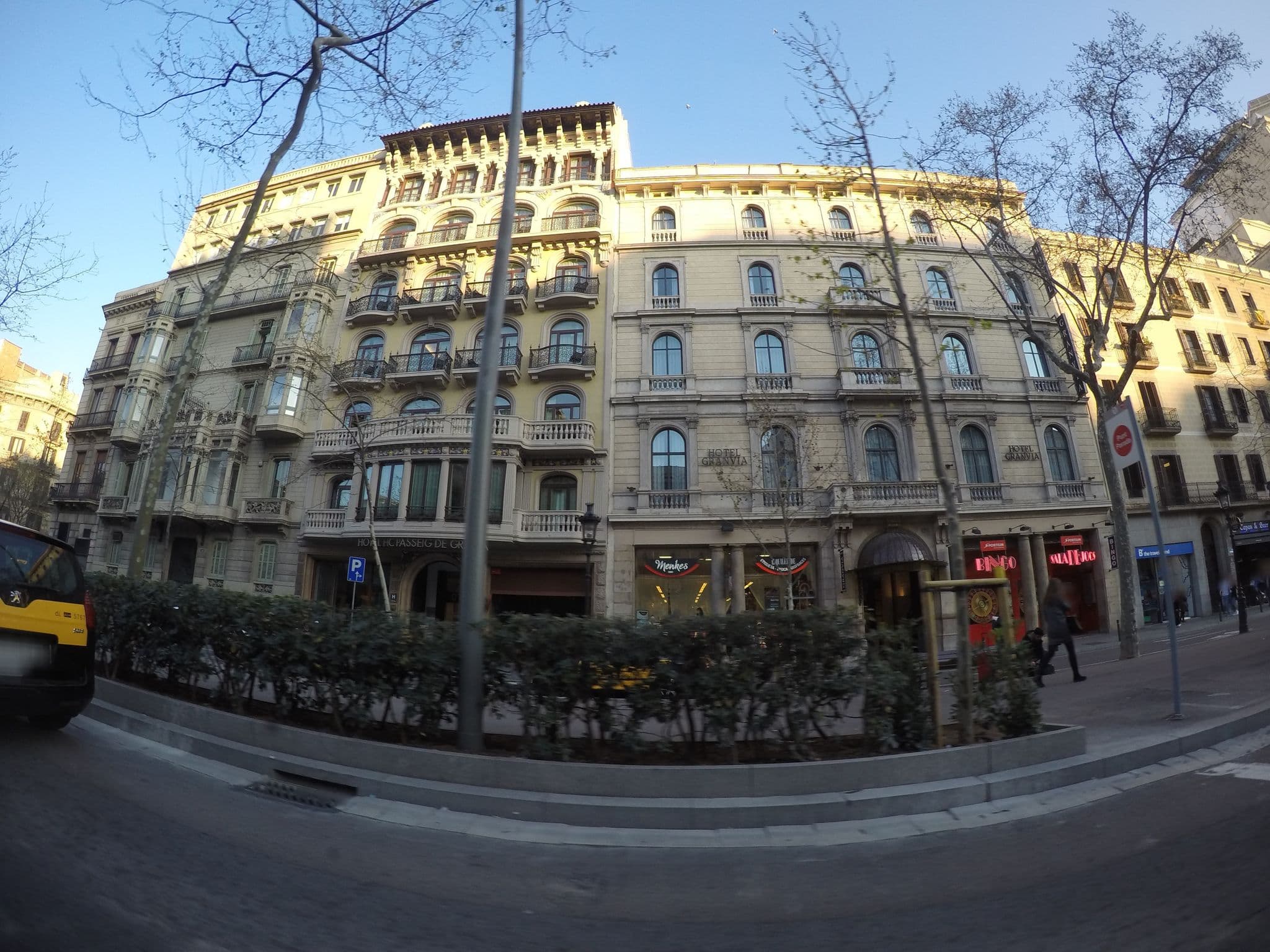 Street view near Barcelona Inside and Out, Dreta de l'Eixample — © ccossio (CC BY-SA · Mapillary)