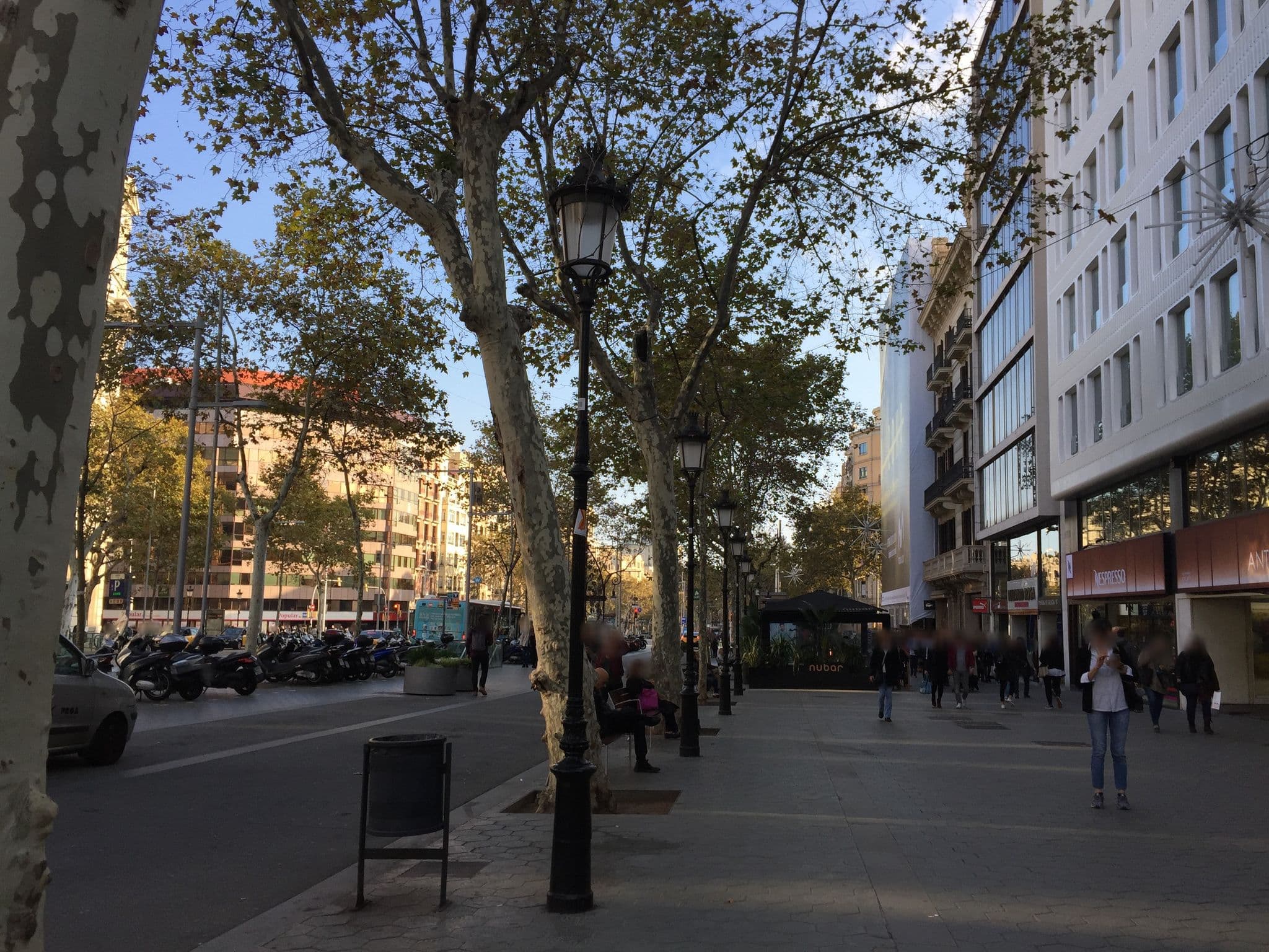 Street view near Hotel Sixty Two, Dreta de l'Eixample — © richlv (CC BY-SA · Mapillary)