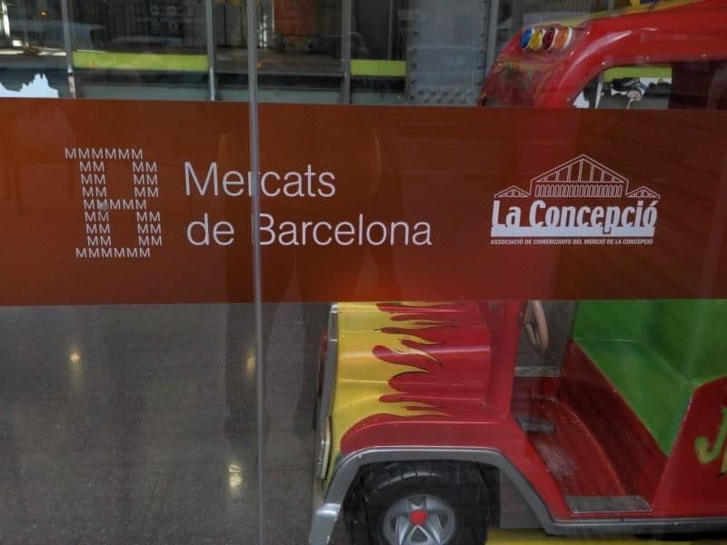 Street view near Bachome Gallery, Dreta de l'Eixample — © iragersh (CC BY-SA · Mapillary)