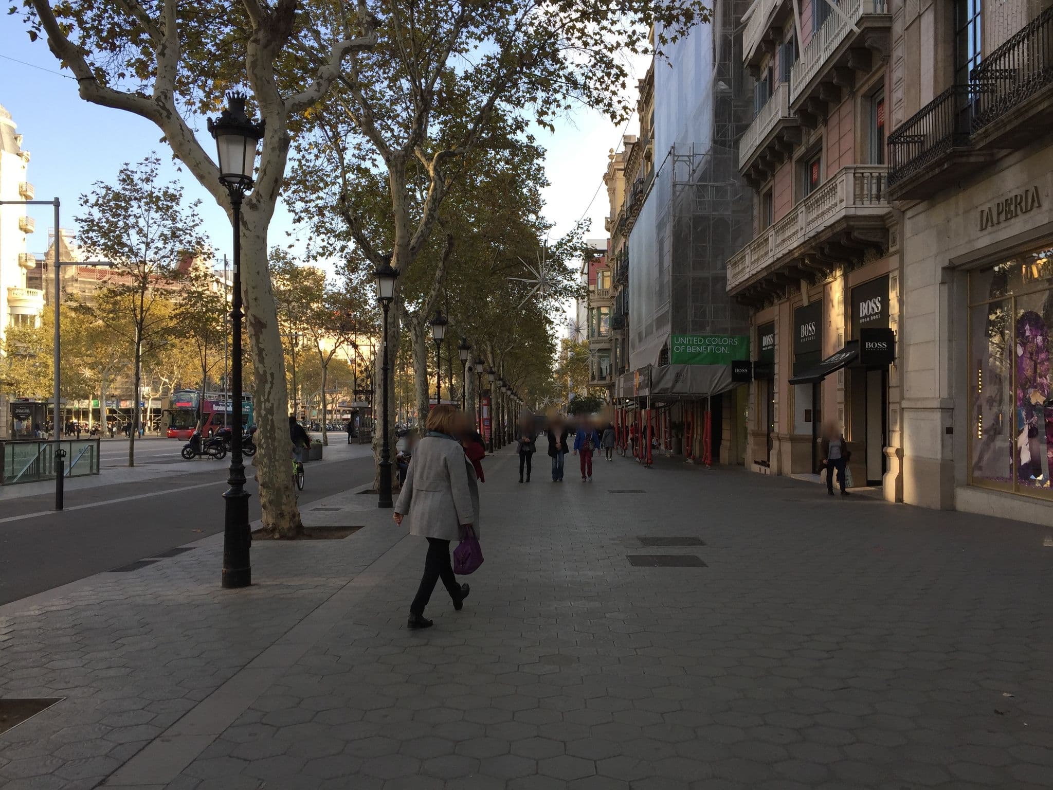 Street view near Hotelcon 96, Dreta de l'Eixample — © richlv (CC BY-SA · Mapillary)