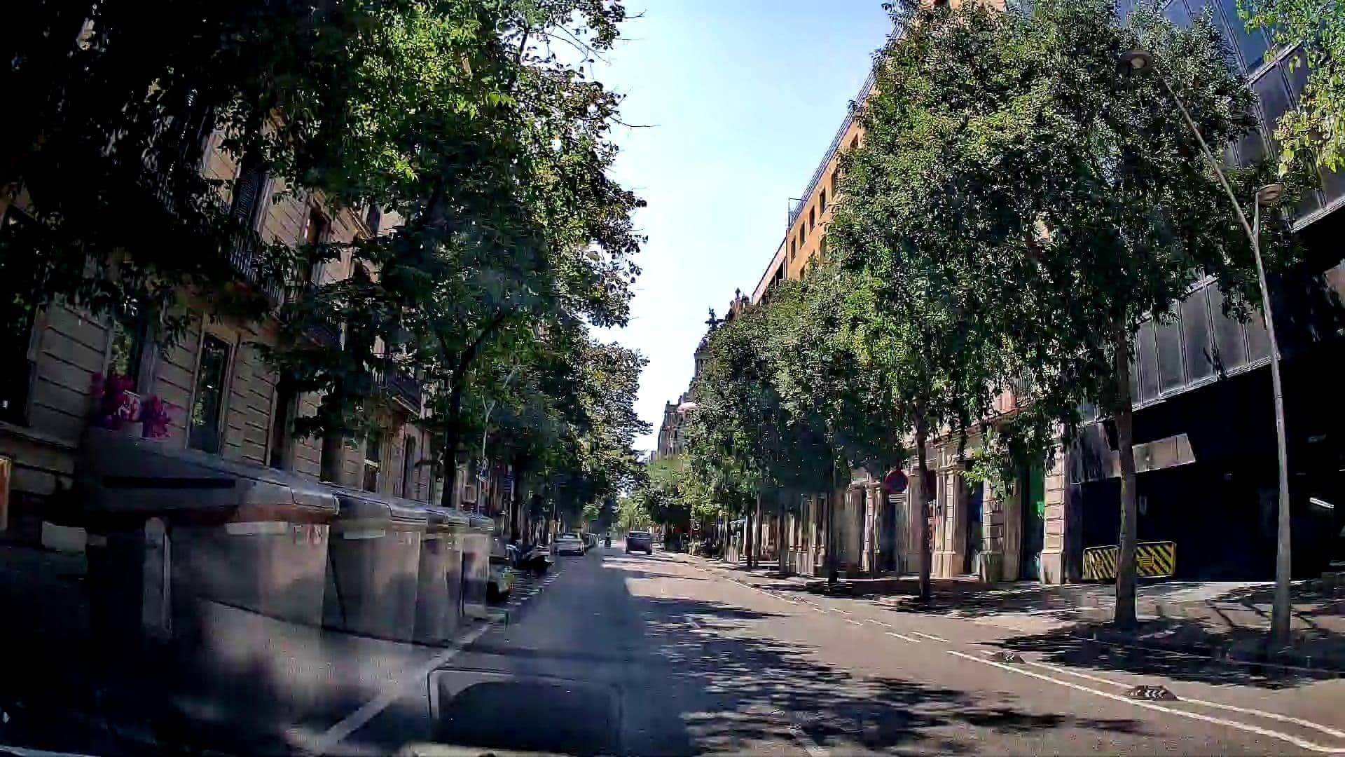 Street view near Waytostay, Dreta de l'Eixample — © m_esp_32 (CC BY-SA · Mapillary)
