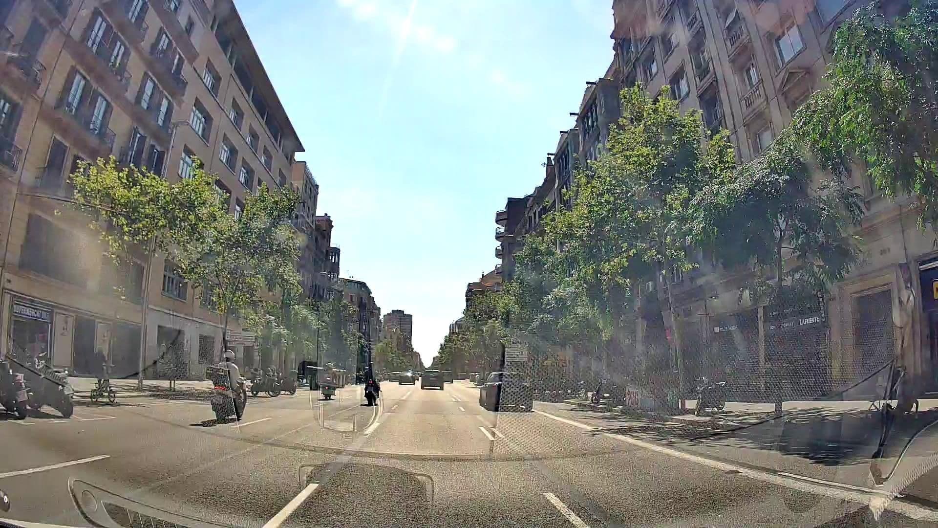Street view near Buba House, Eixample — © m_esp_32 (CC BY-SA · Mapillary)