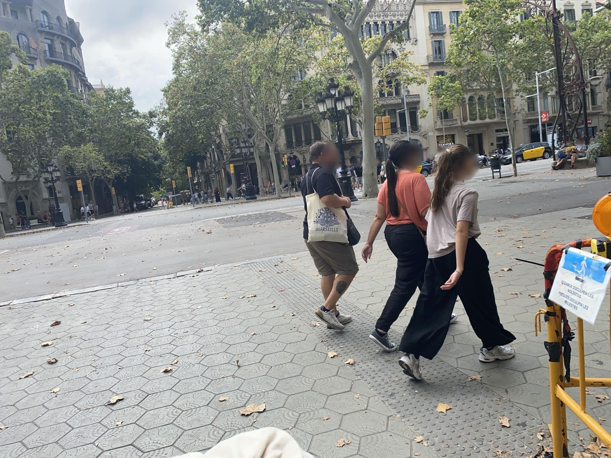 Street view near Unique Paseo De Gracia Casa Batlló, Eixample — © cyclestreets (CC BY-SA · Mapillary)