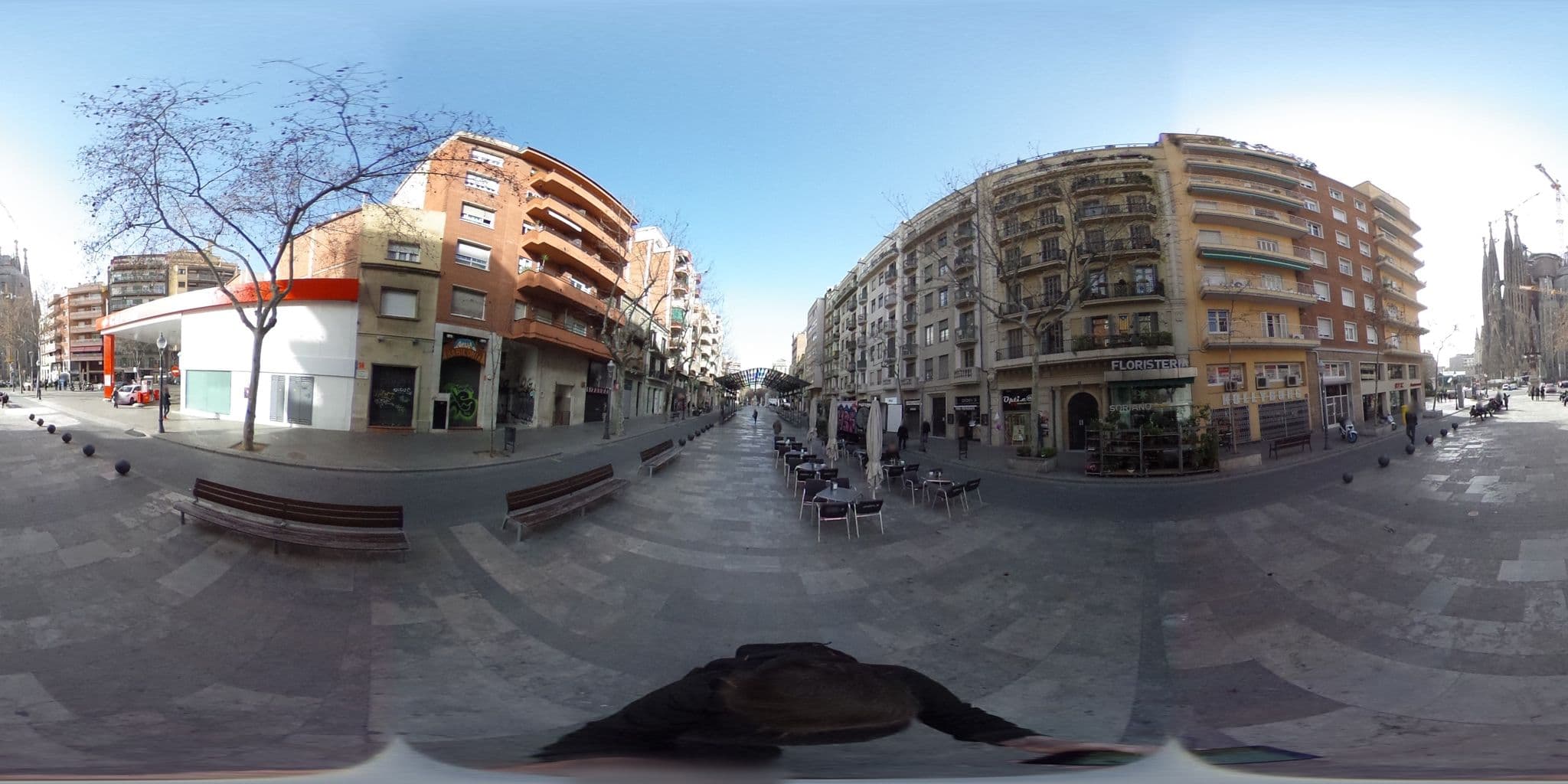 Street view near Gaudí Sagrada Família, Sagrada Família — © quicksand (CC BY-SA · Mapillary)