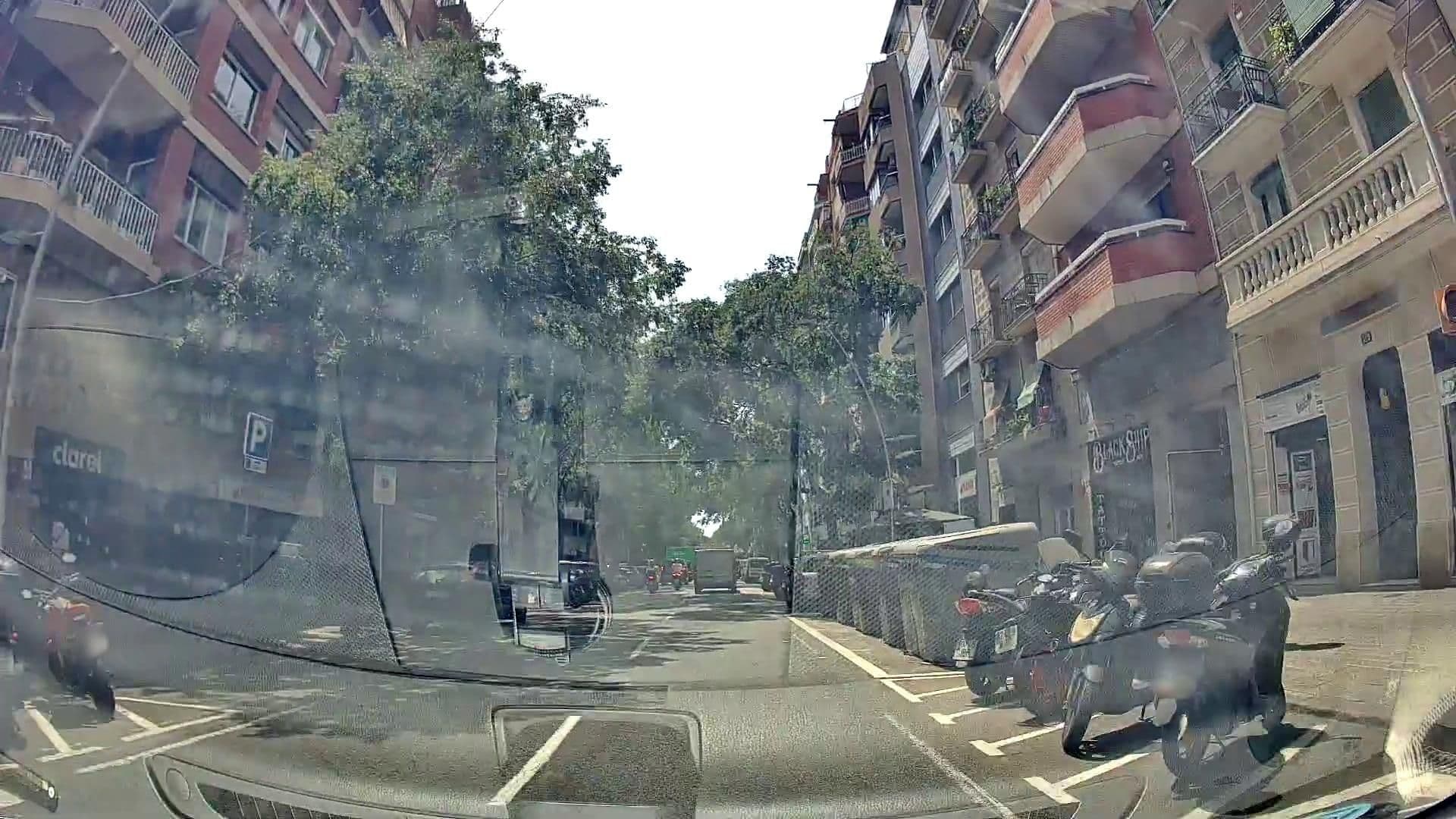 Street view near Barcelona4Seasons Holiday Apartment Sagrada Familia, Sagrada Família — © m_esp_32 (CC BY-SA · Mapillary)