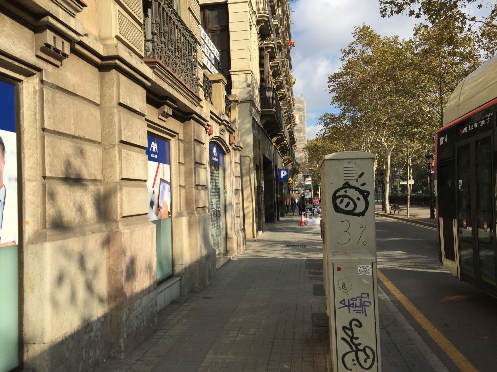 Street view near Casa Girona, Fort Pienc — © richlv (CC BY-SA · Mapillary)