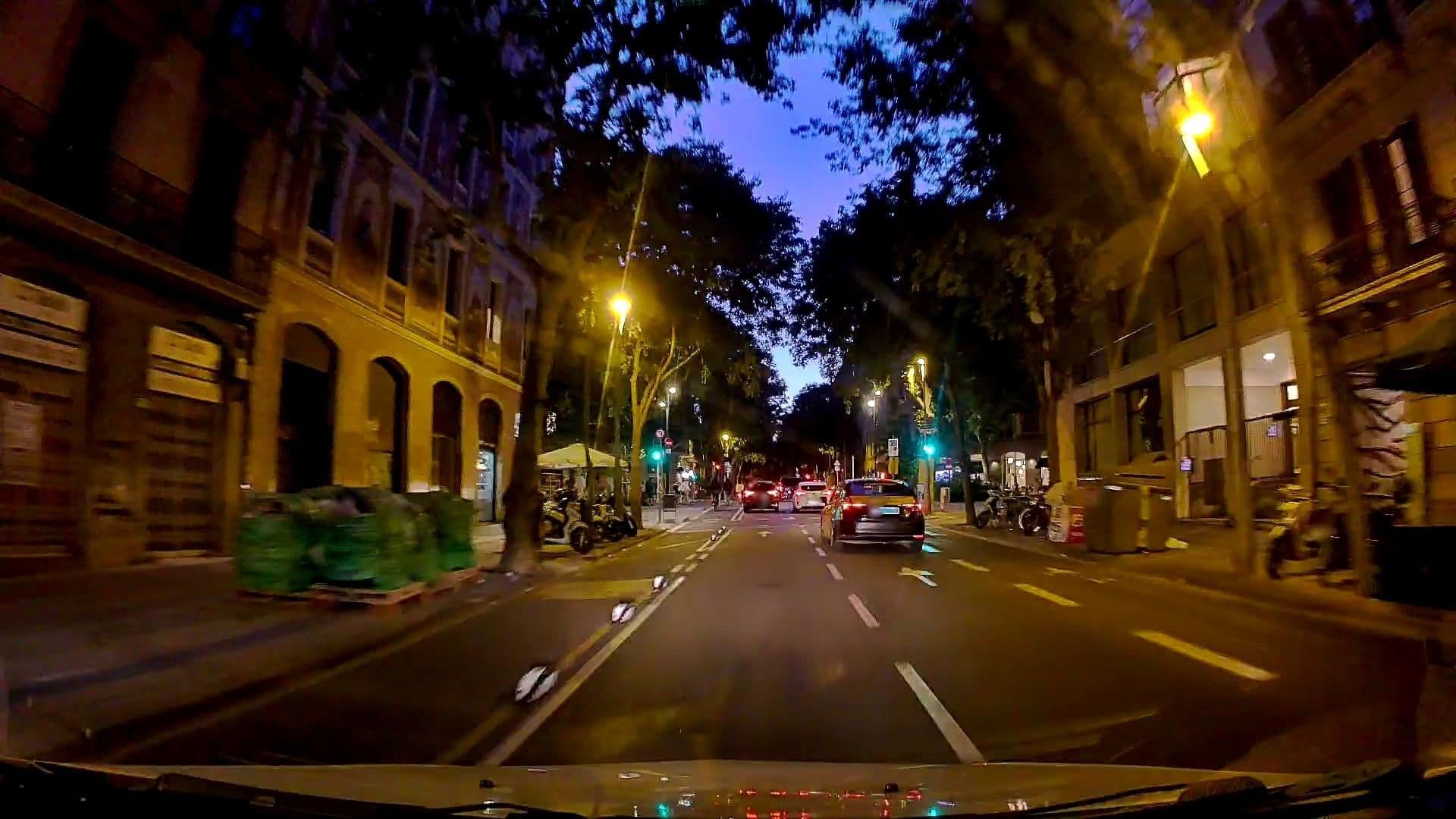 Street view near Hostal Colkida, Dreta de l'Eixample — © m_esp_32 (CC BY-SA · Mapillary)
