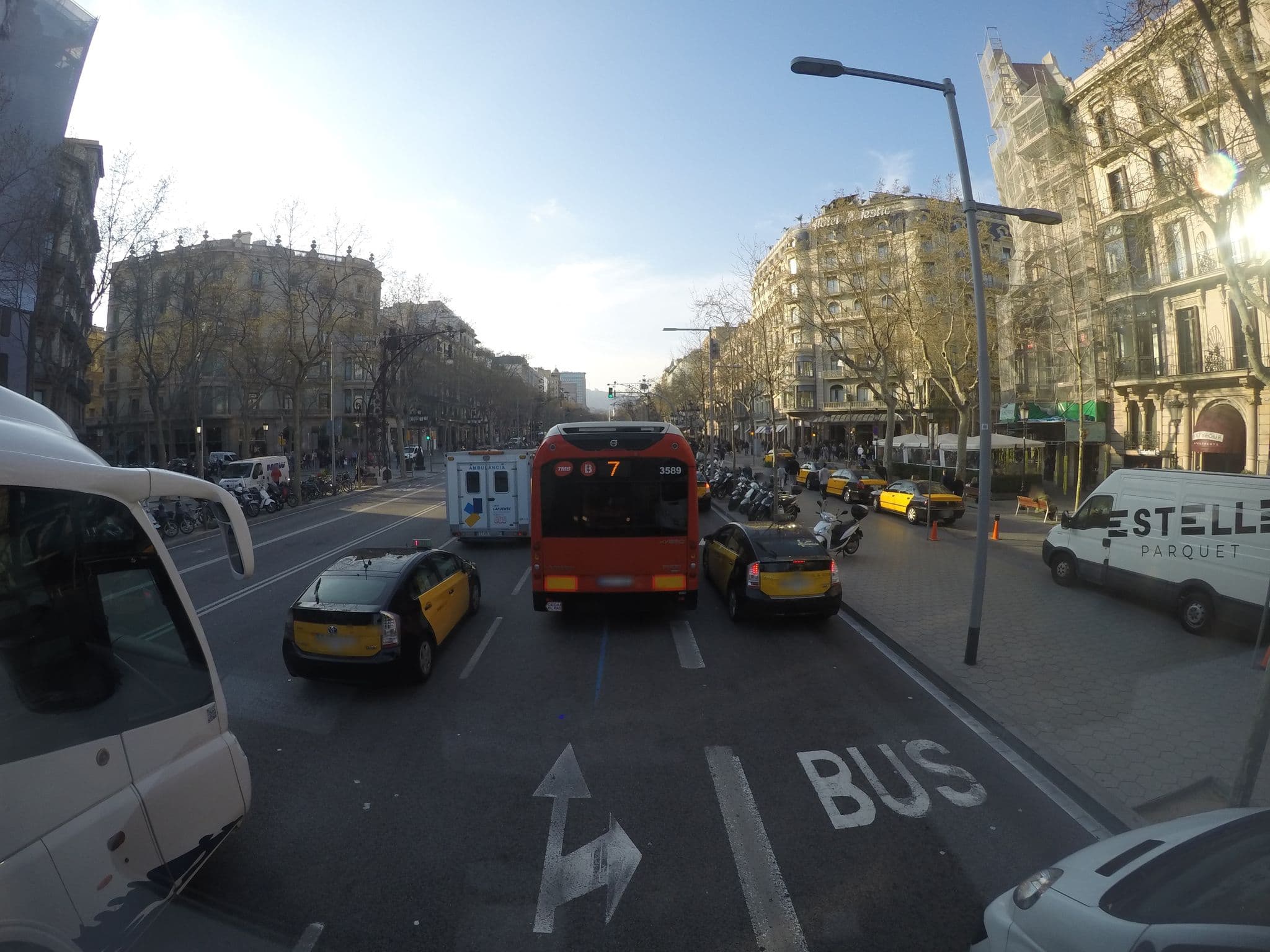 Street view near Mandarin Oriental, Barcelona, Dreta de l'Eixample — © ccossio (CC BY-SA · Mapillary)
