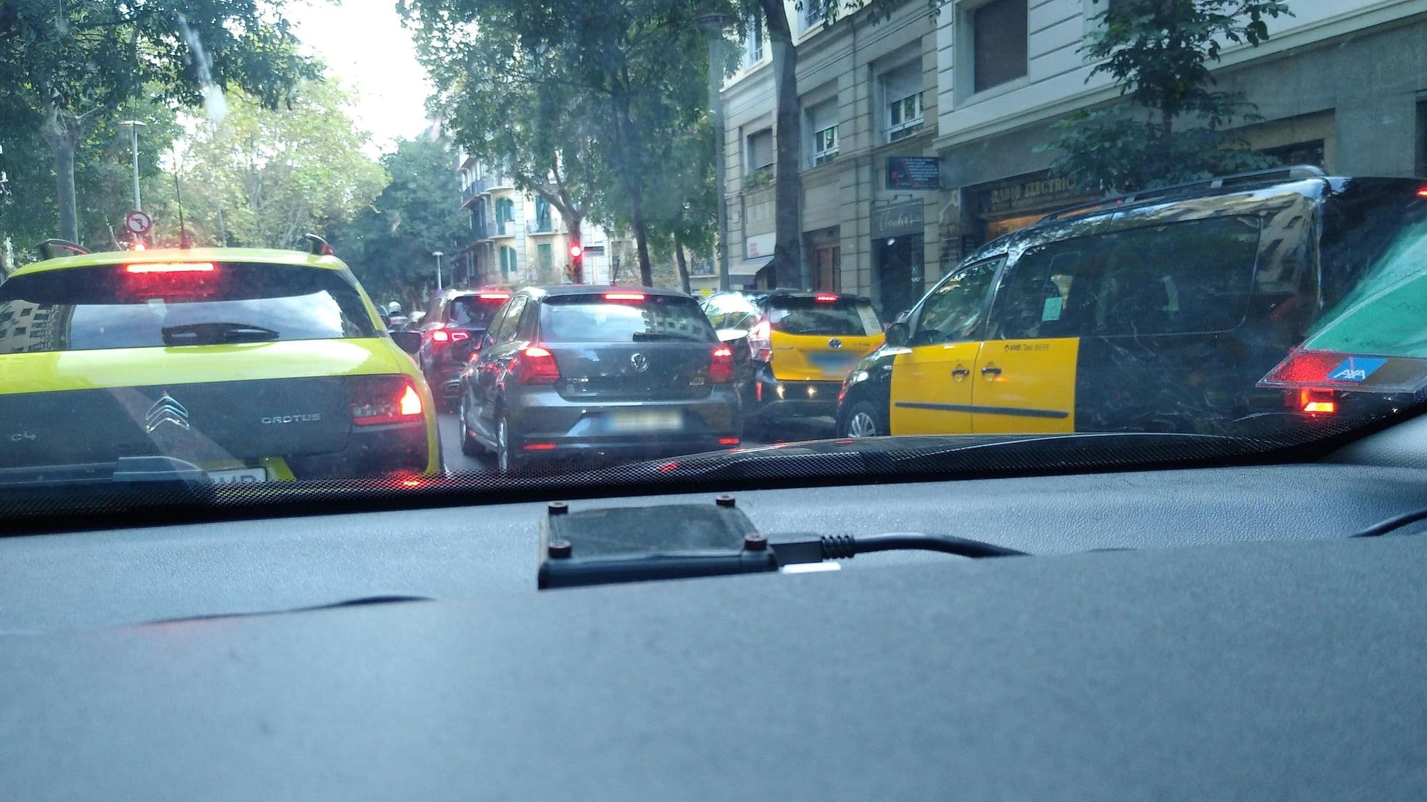 Street view near Barcelona4Seasons Holiday Apartment Casa de les Punxes, Dreta de l'Eixample — © rhum (CC BY-SA · Mapillary)