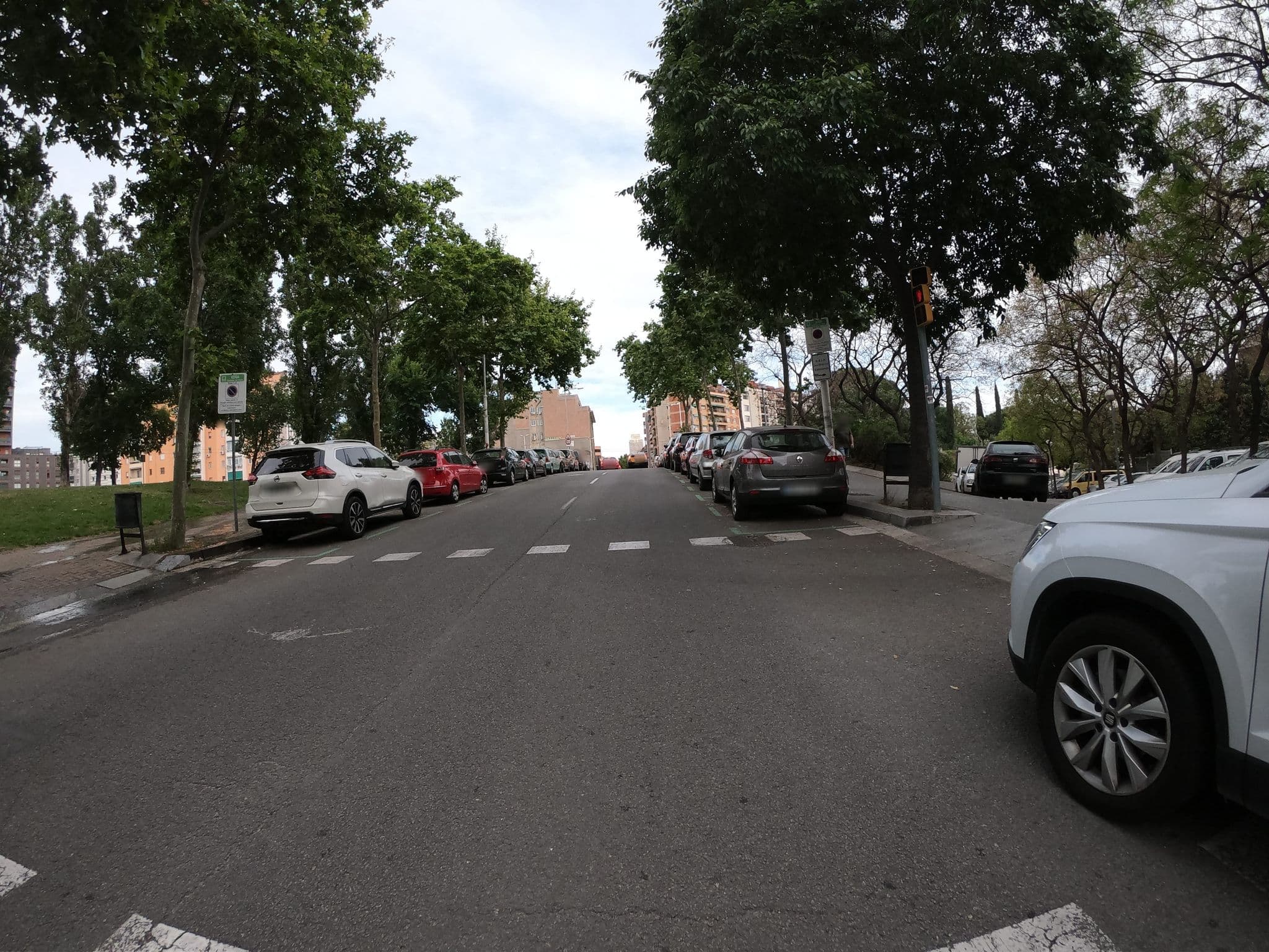 Street view near Apartment Music Hall, el Parc i la Llacuna del Poblenou — © rubencarbonero (CC BY-SA · Mapillary)