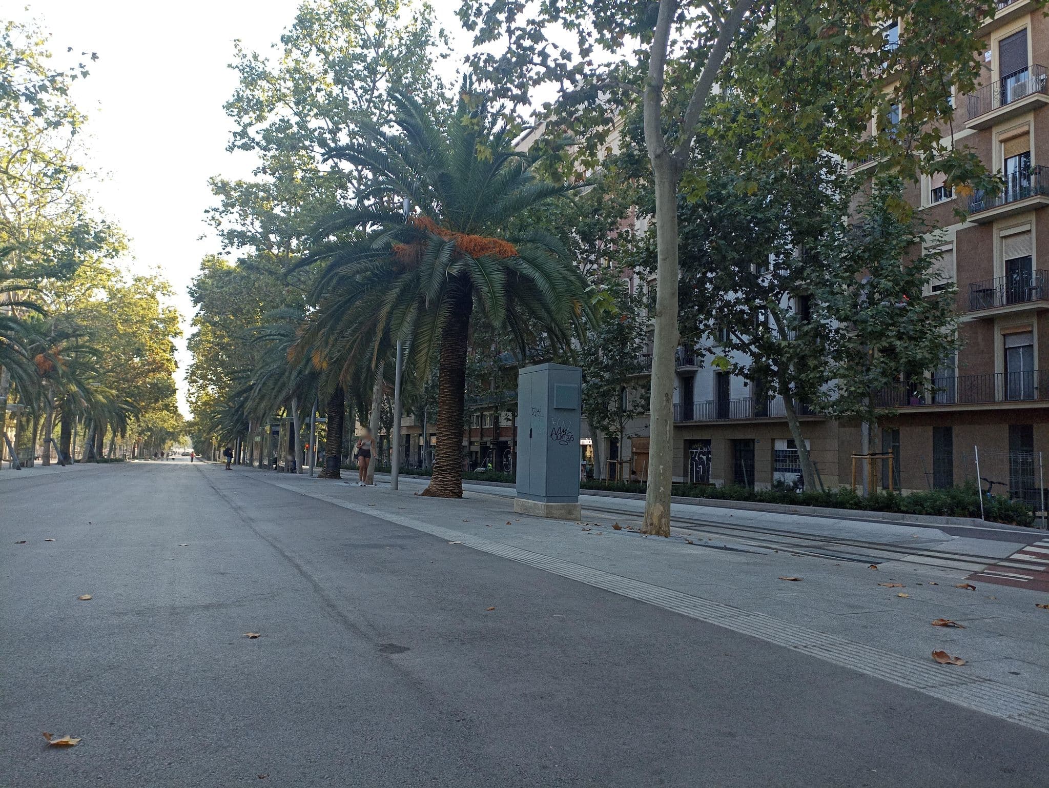 Street view near Barnapartments Monumental, Sagrada Família — © toniserra (CC BY-SA · Mapillary)