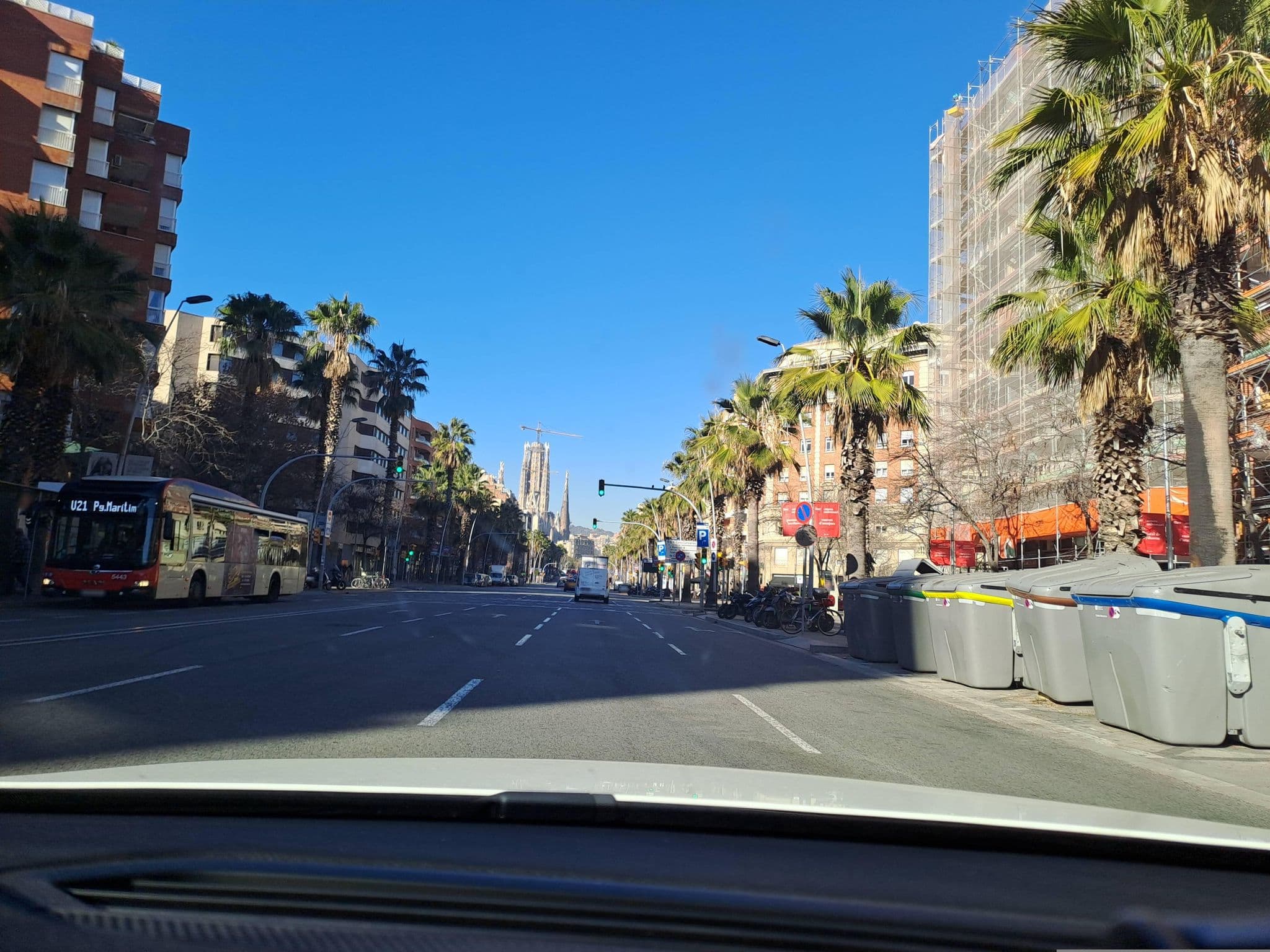 Street view near Sweet Inn Apartment, Fort Pienc — © normanm (CC BY-SA · Mapillary)