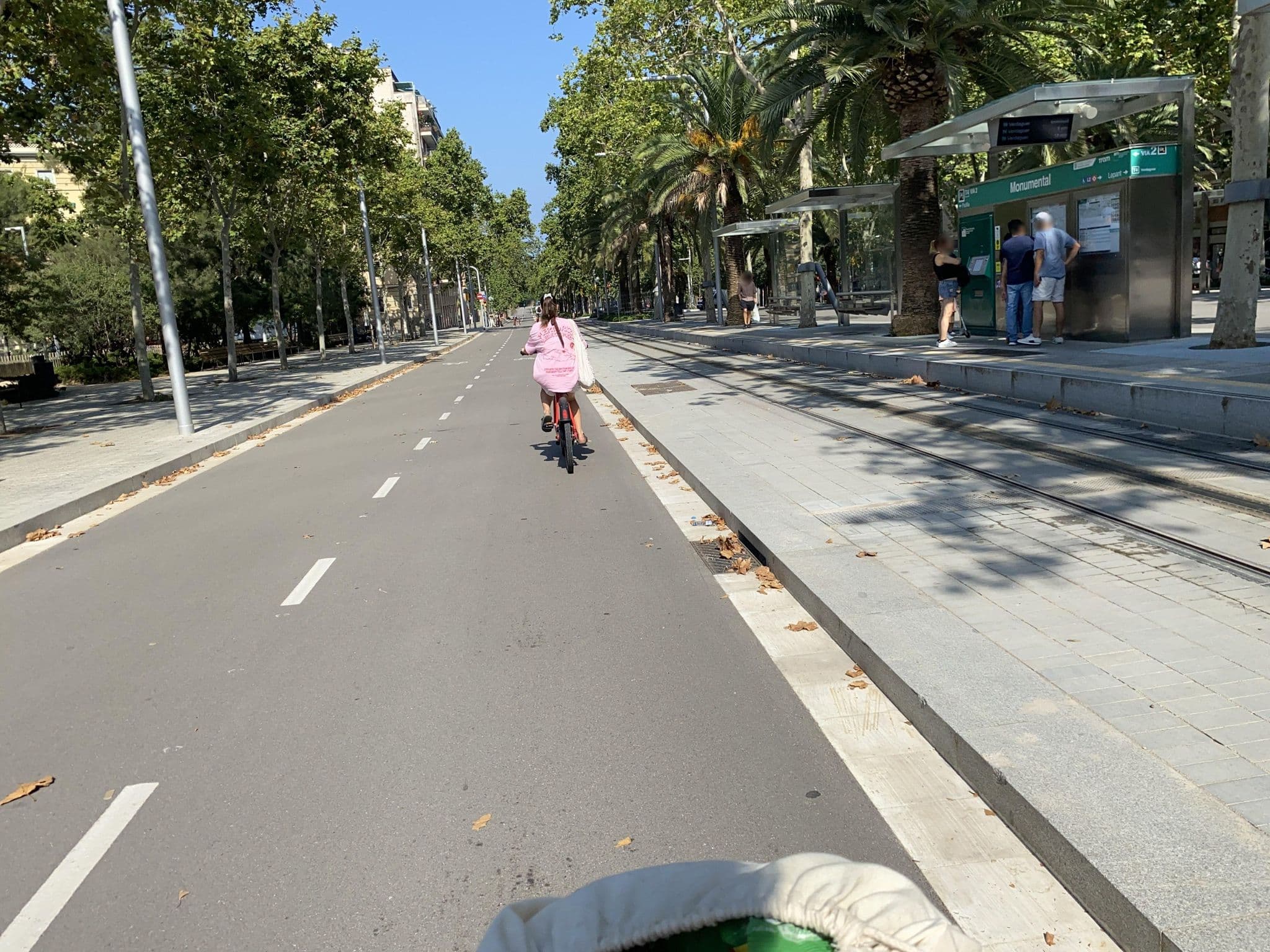 Street view near Av. Diagonal 245, Sagrada Família — © cyclestreets (CC BY-SA · Mapillary)