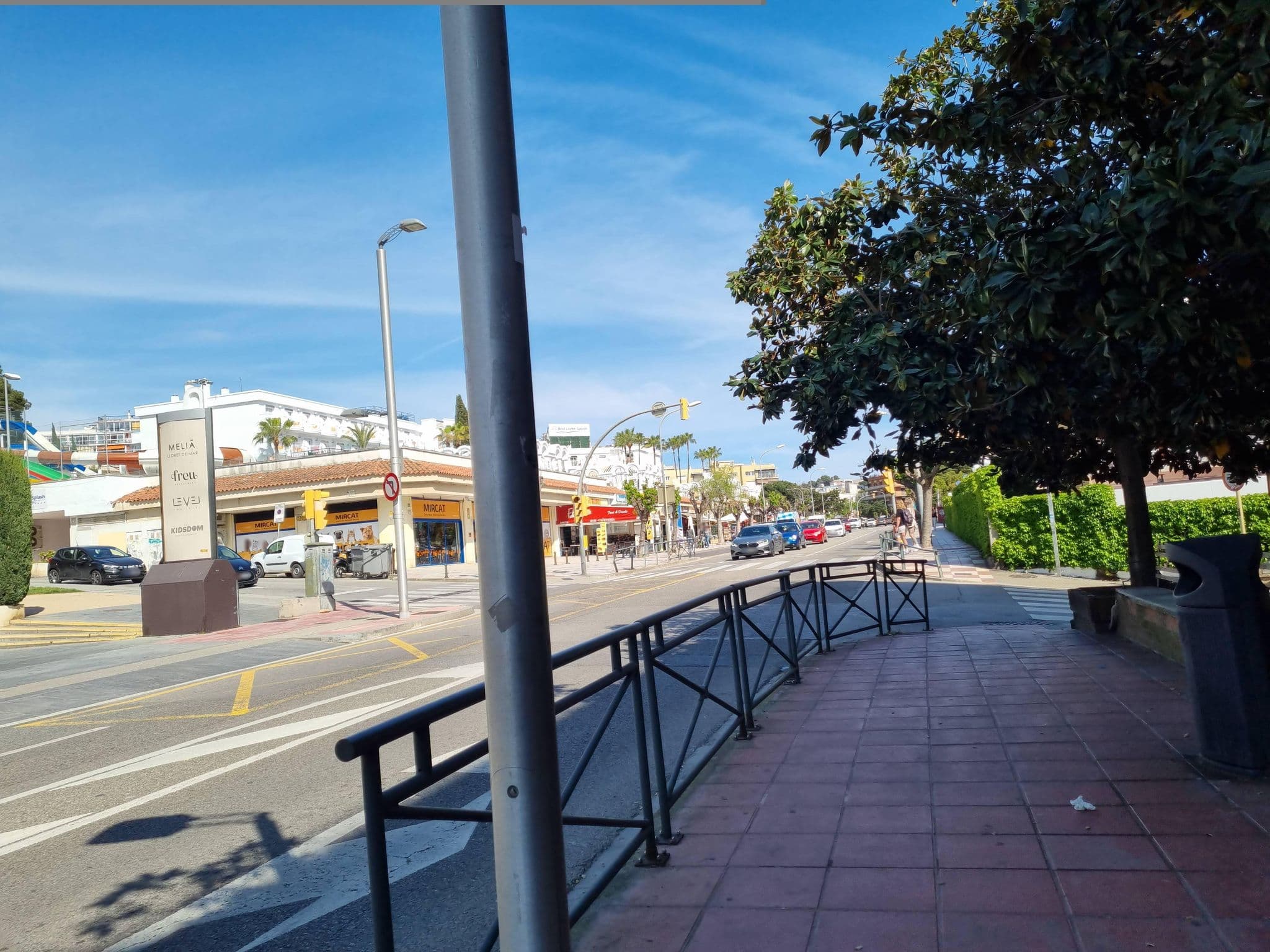 Street view near Copacabana Hotel Lloret de Mar, Lloret de Mar — © Franciscovalera (CC BY-SA · Mapillary)