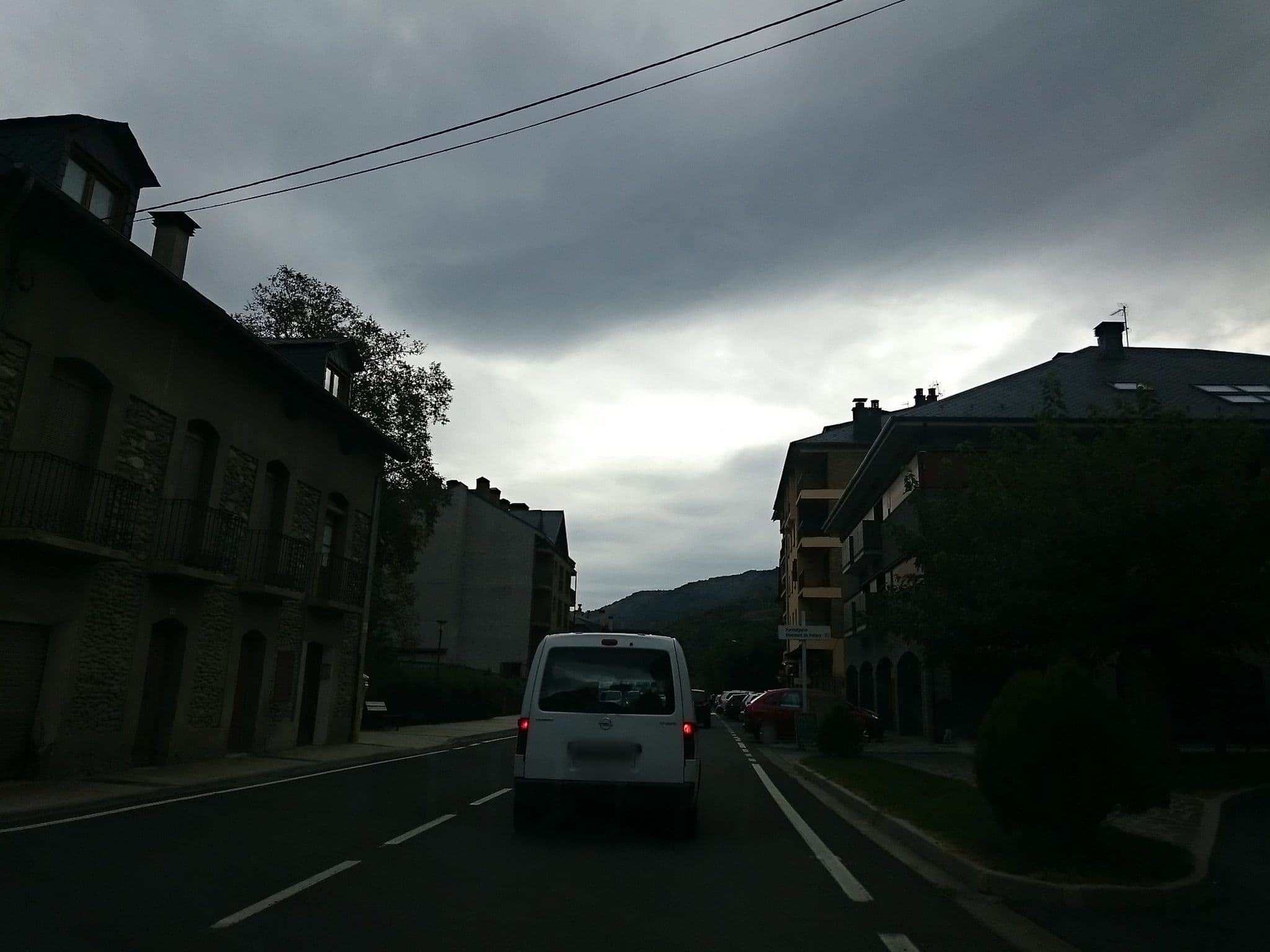 Street view near Albergue Juvenil les Estades, Sort — © yopaseopor (CC BY-SA · Mapillary)