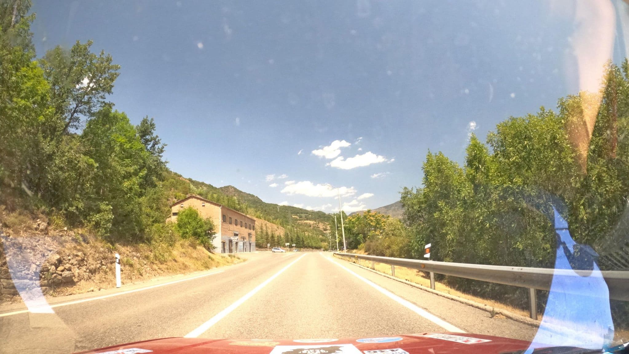 Street view near Alberg Escola de Piragüisme, Sort — © masterofnoroad (CC BY-SA · Mapillary)