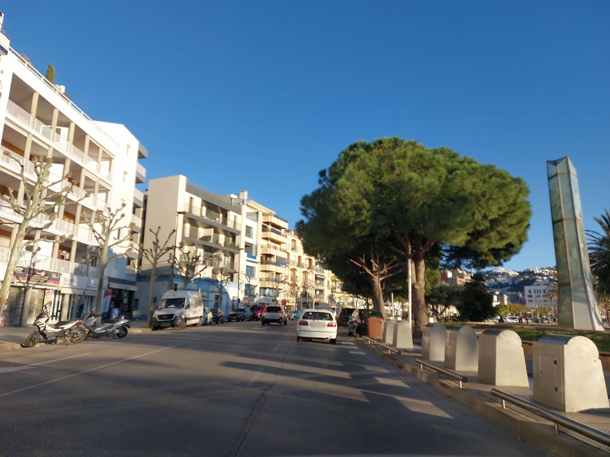 Street view near Apart-Rent Apartamentos Av Rhode, Roses — © 5rmft (CC BY-SA · Mapillary)