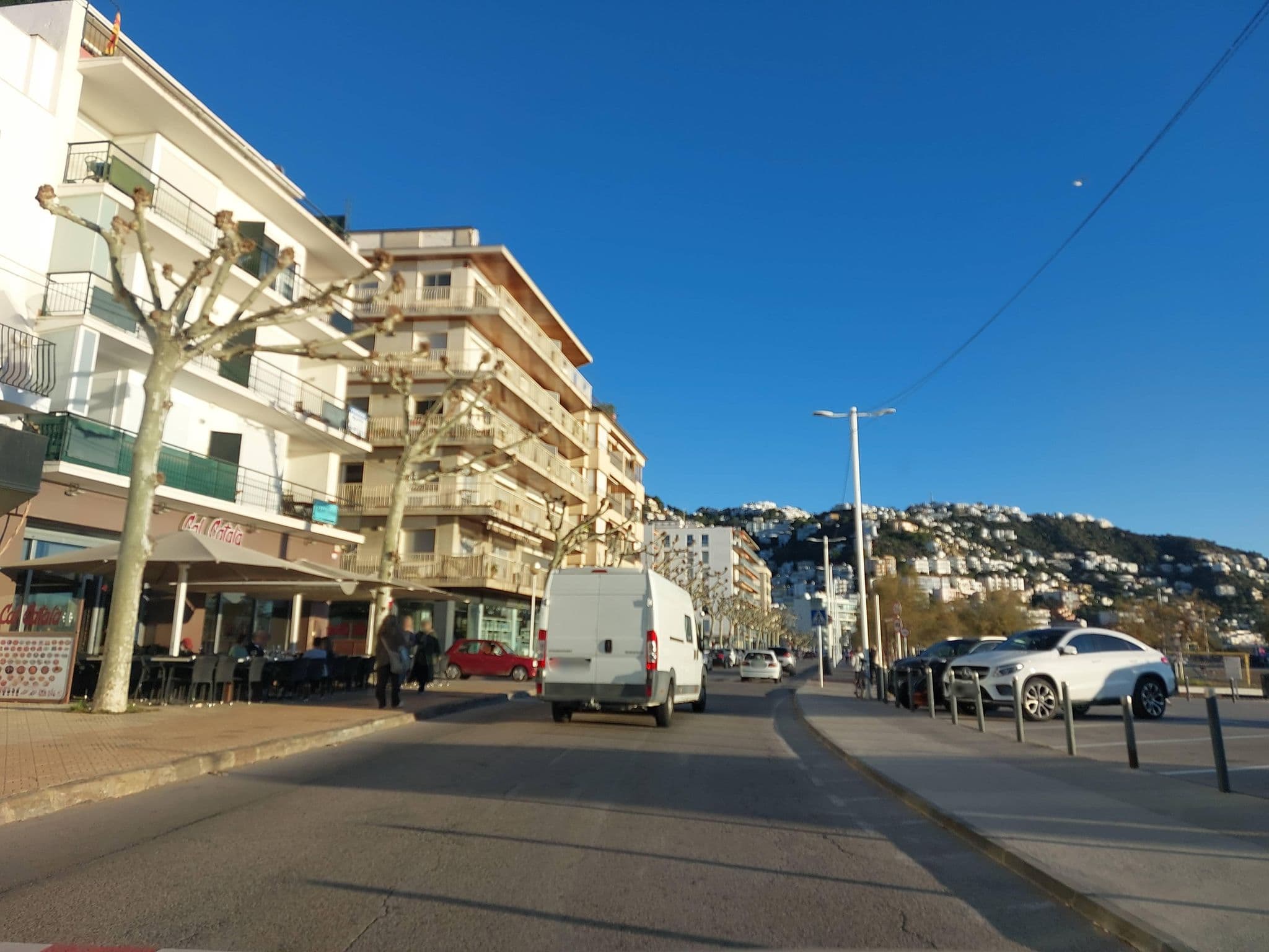 Street view near Agi Macià Centro, Roses — © 5rmft (CC BY-SA · Mapillary)