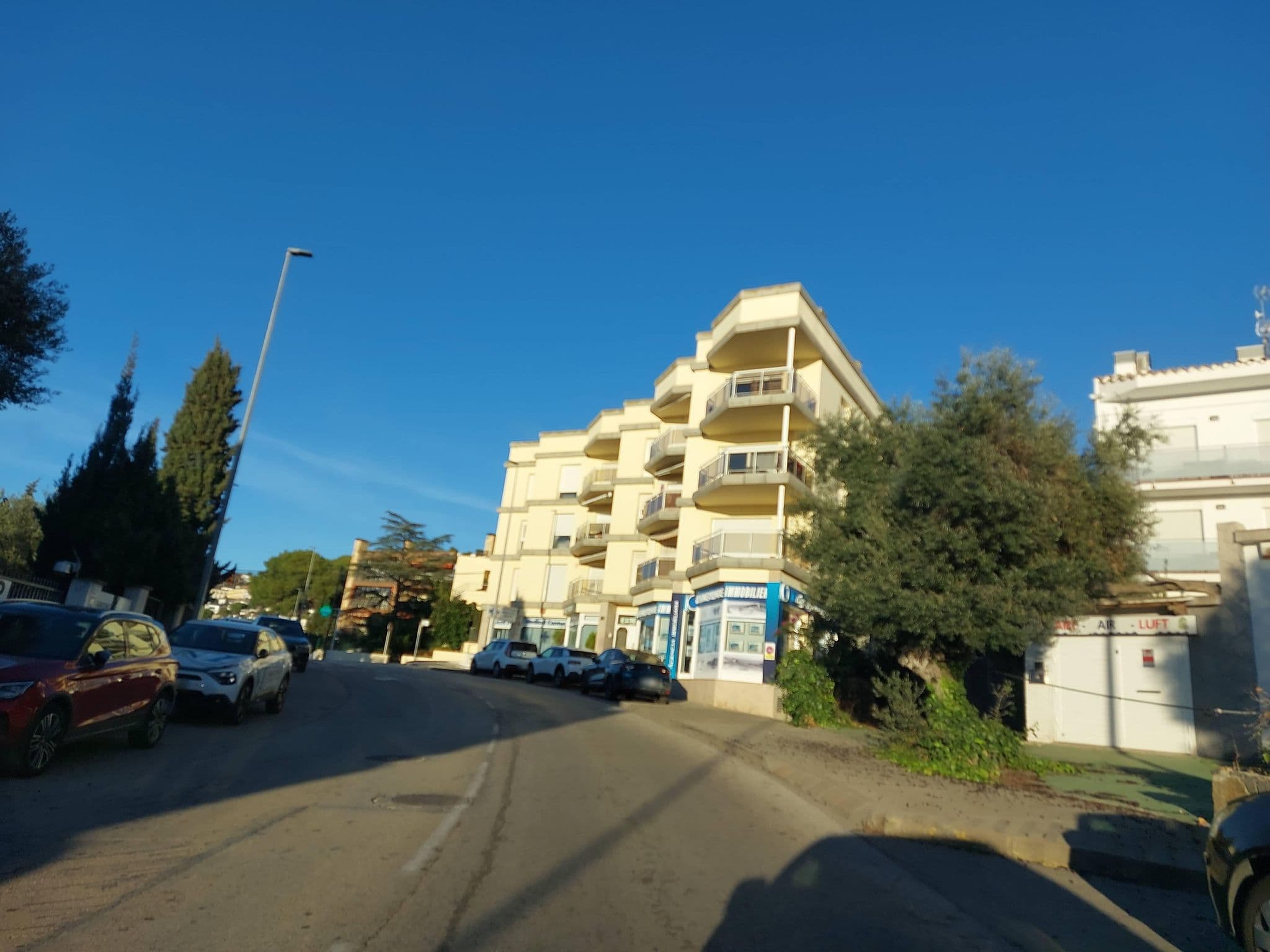 Street view near Apartaments Josep Pla, Roses — © 5rmft (CC BY-SA · Mapillary)