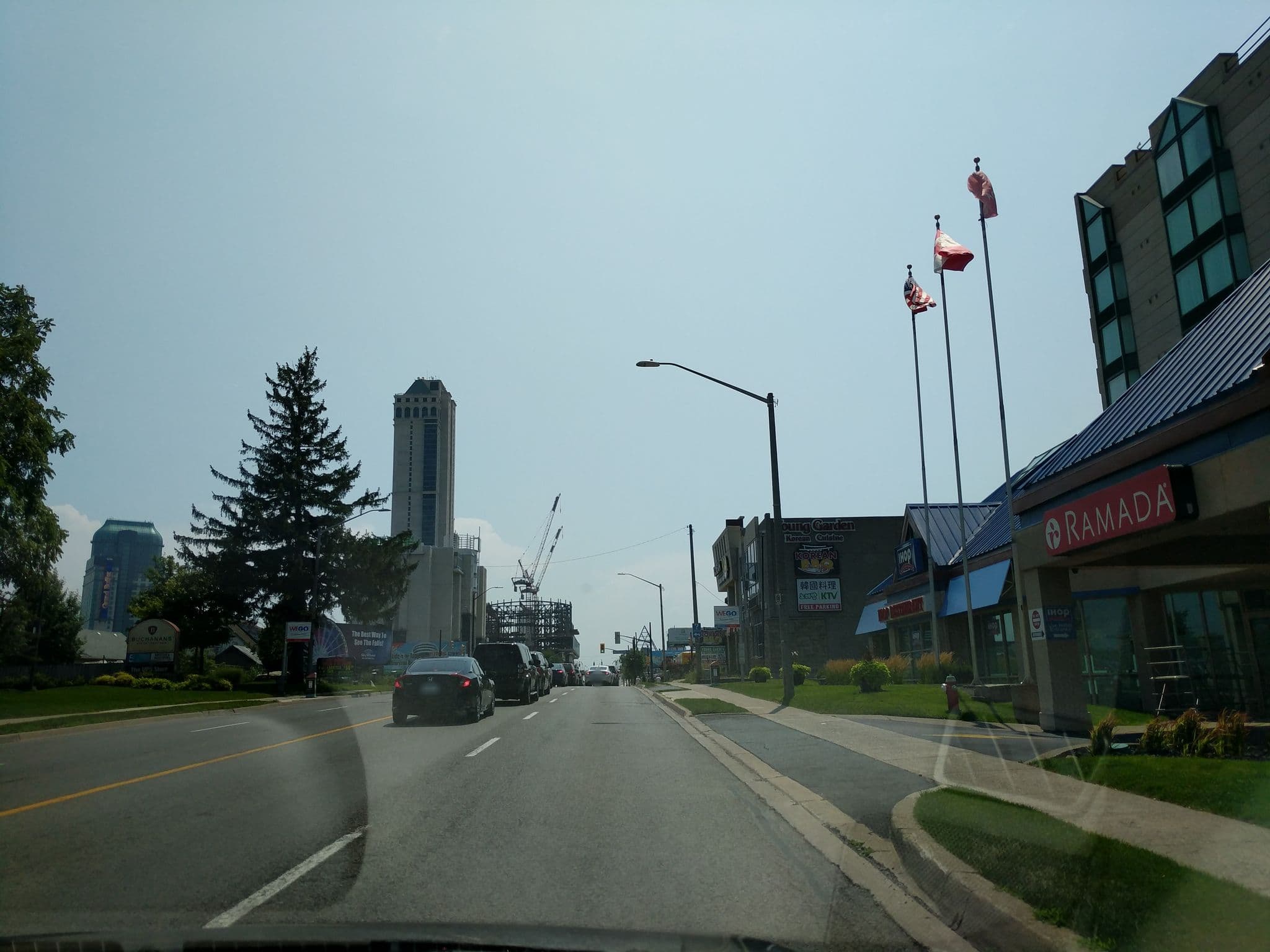 Street view near Ramada Niagara Falls, Niagara Falls — © zerz57k1 (CC BY-SA · Mapillary)