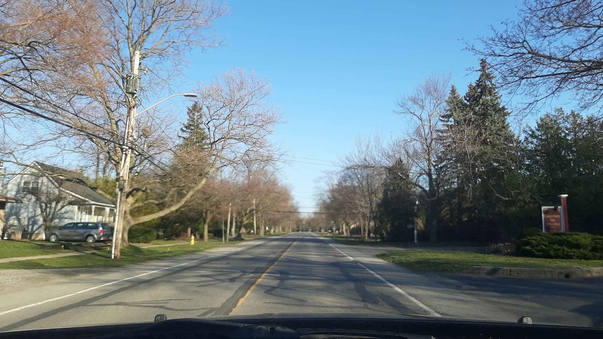Street view near Canterbury Inn, Niagara-on-the-Lake — © spotnein (CC BY-SA · Mapillary)