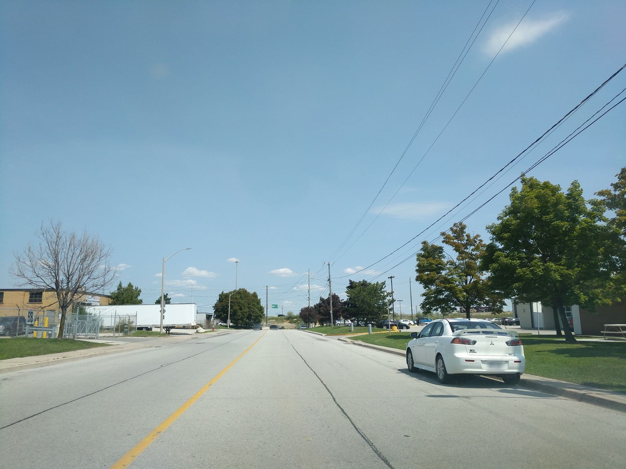 Street view near Hilton Niagara Falls Toronto Sales, West Humber-Clairville — © zerz57k1 (CC BY-SA · Mapillary)