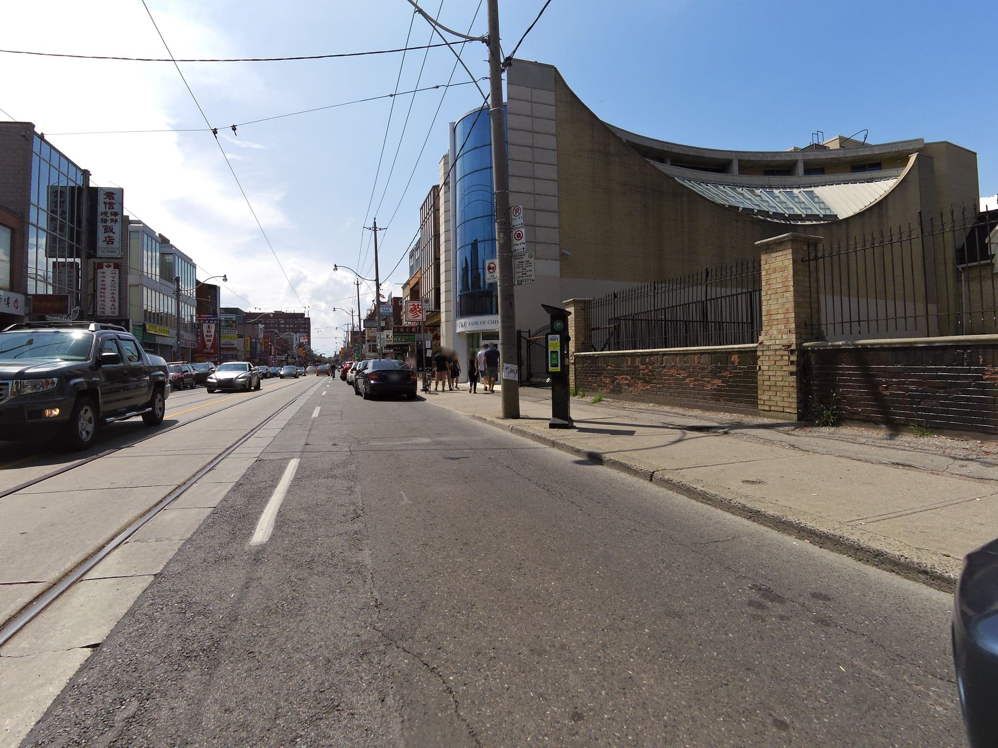 Street view near Elias's Airbnb, Kensington-Chinatown — © kevo (CC BY-SA · Mapillary)