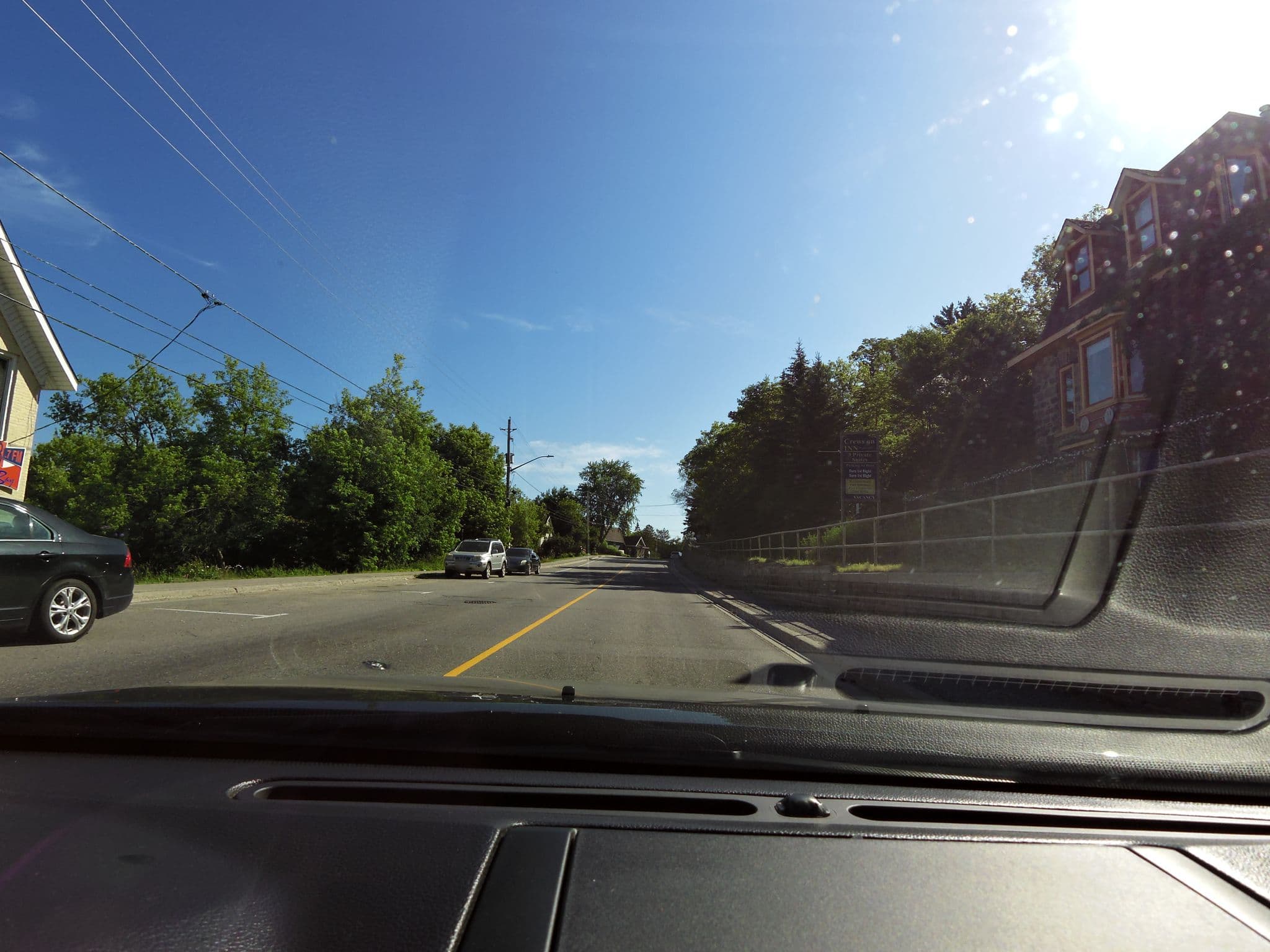 Street view near Crewson Manor B&B, Huntsville — © kevo (CC BY-SA · Mapillary)