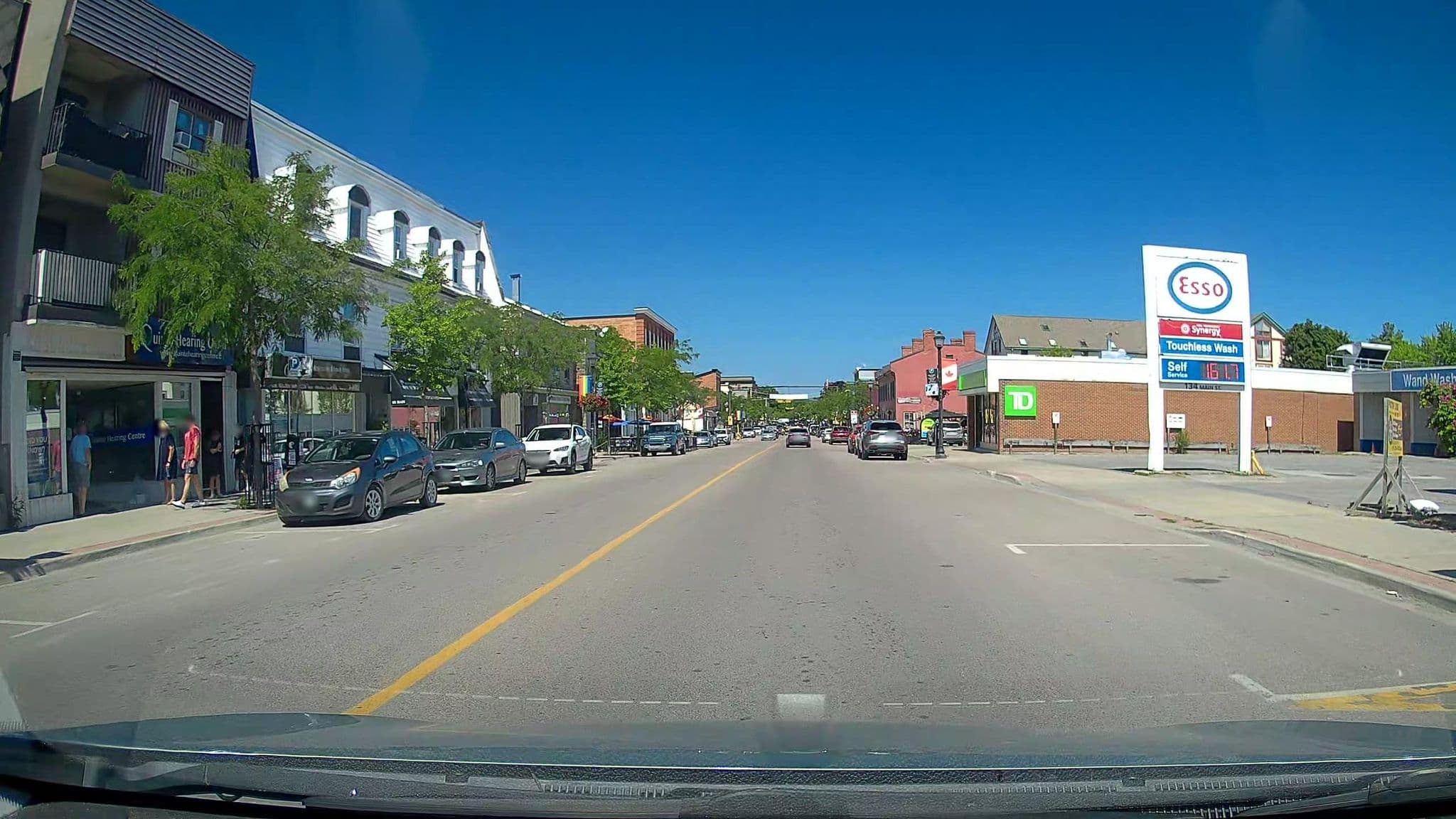 Street view near Queen's Inn, Picton — © Encrypted (CC BY-SA · Mapillary)