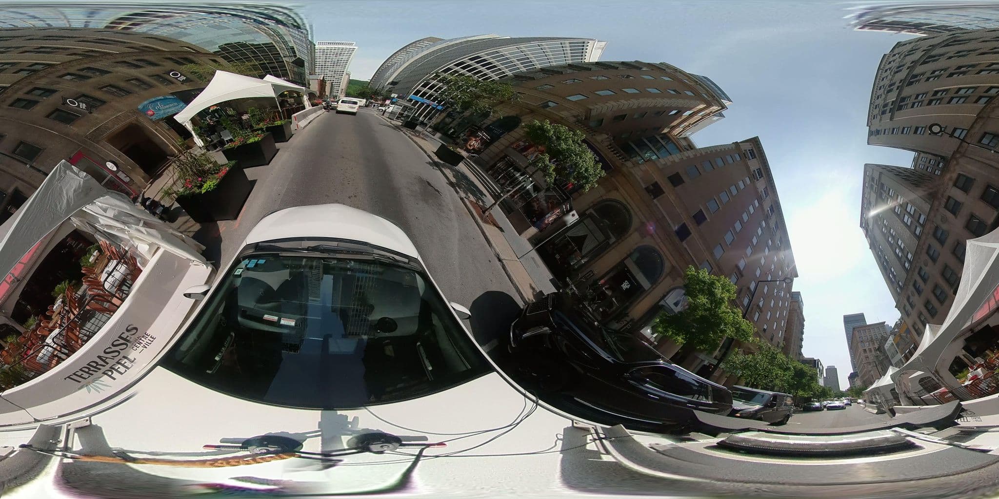Street view near Hôtel de la Montagne, Ville-Marie — © VdM (CC BY-SA · Mapillary)