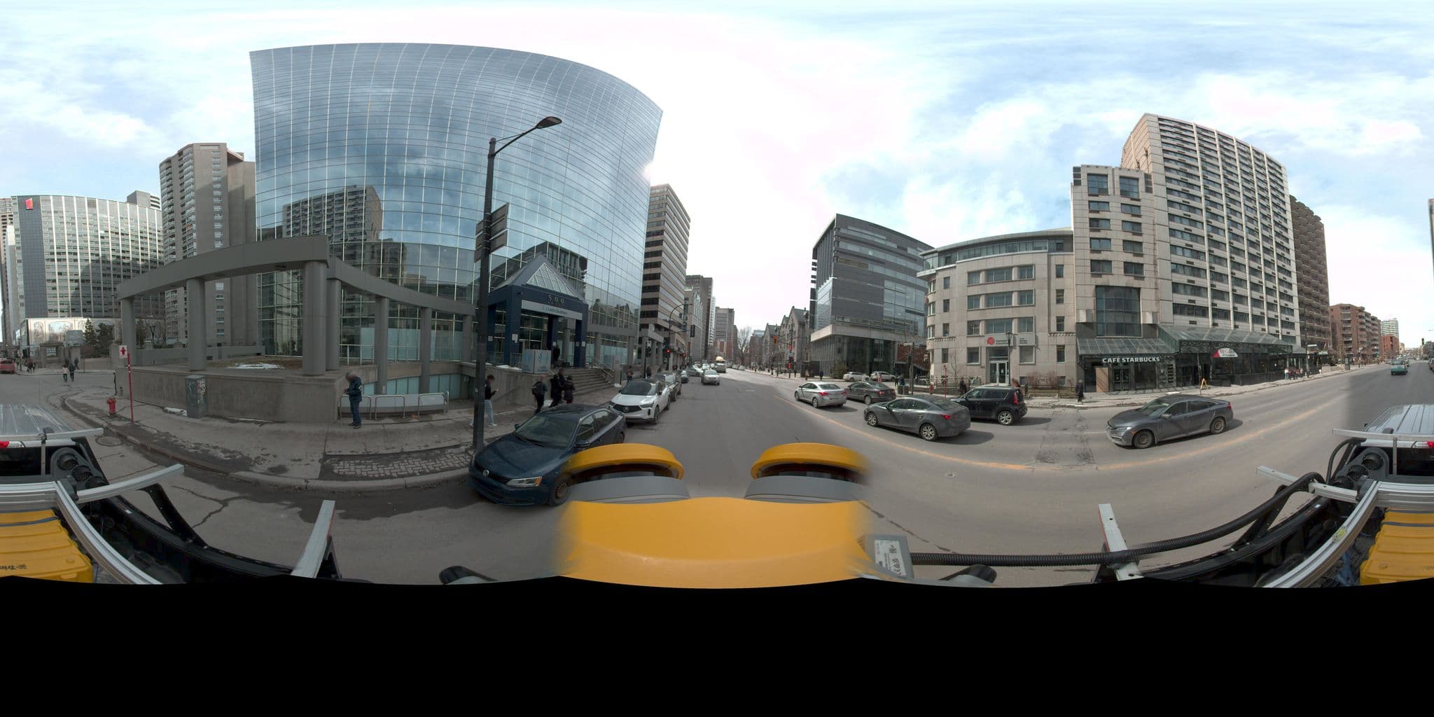 Street view near Hôtel Osheaga, Milton-Parc — © VdM (CC BY-SA · Mapillary)