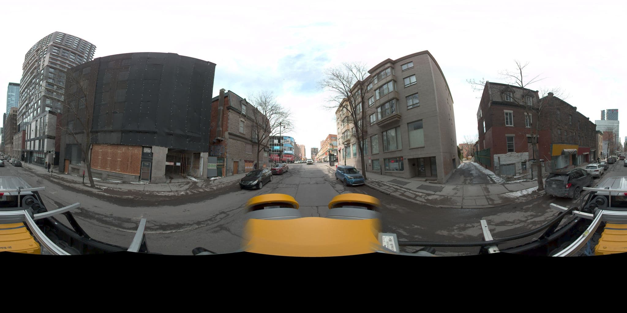 Street view near Le Magestic, Milton-Parc — © VdM (CC BY-SA · Mapillary)