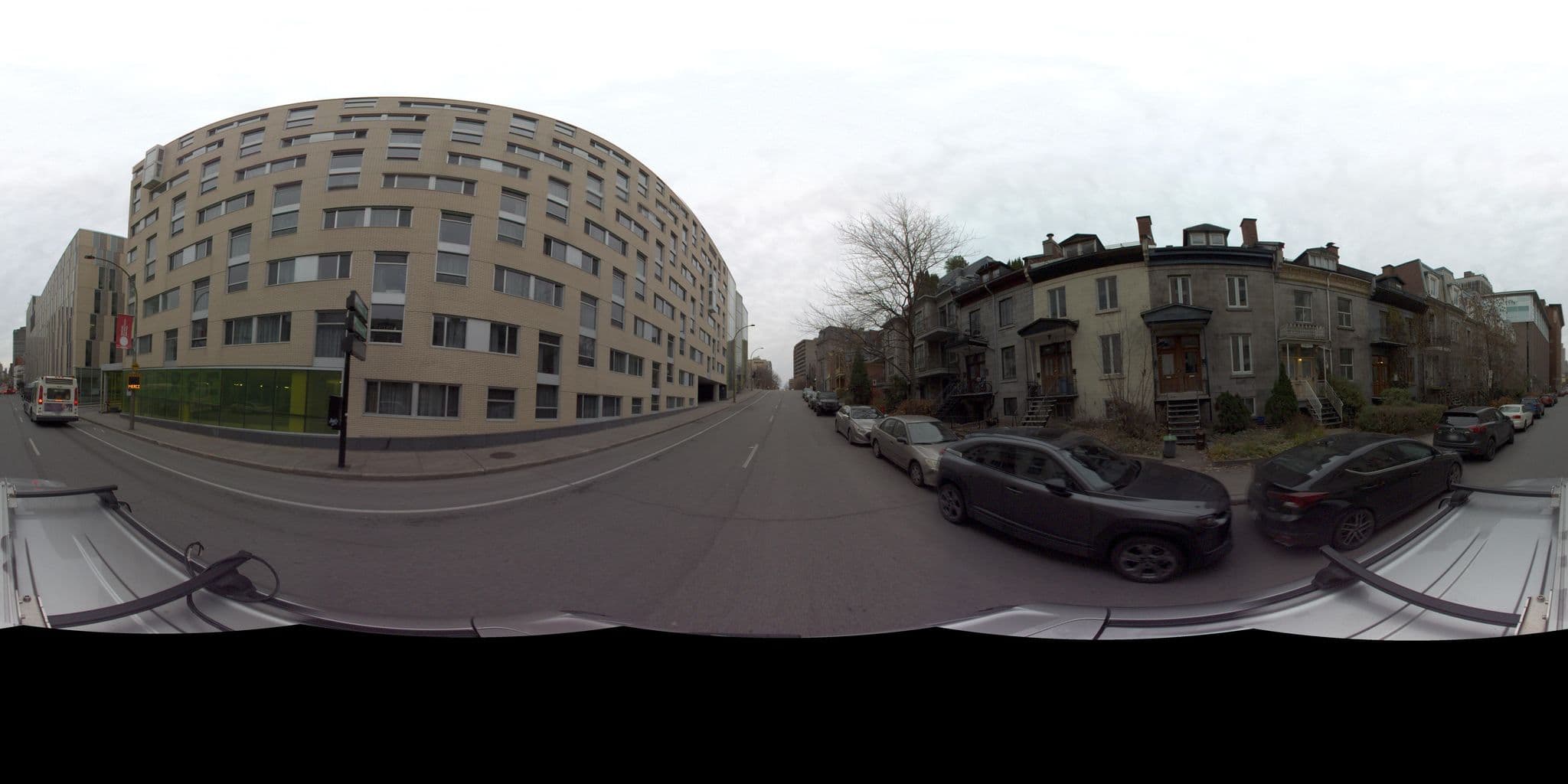 Street view near ApartHotelMontreal, Milton-Parc — © VdM (CC BY-SA · Mapillary)