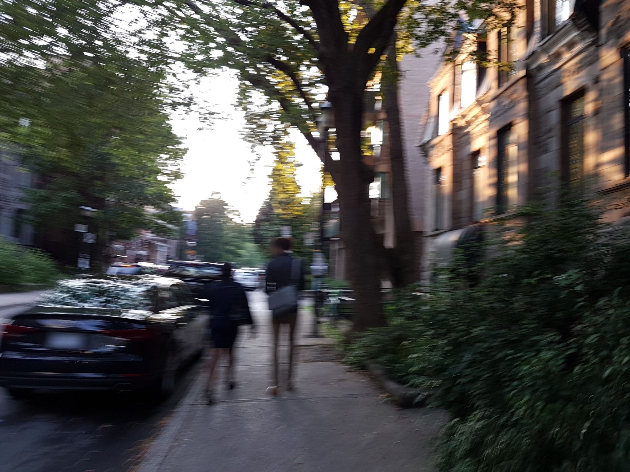 Street view near 3417 Alymer, Milton-Parc — © jopparn (CC BY-SA · Mapillary)