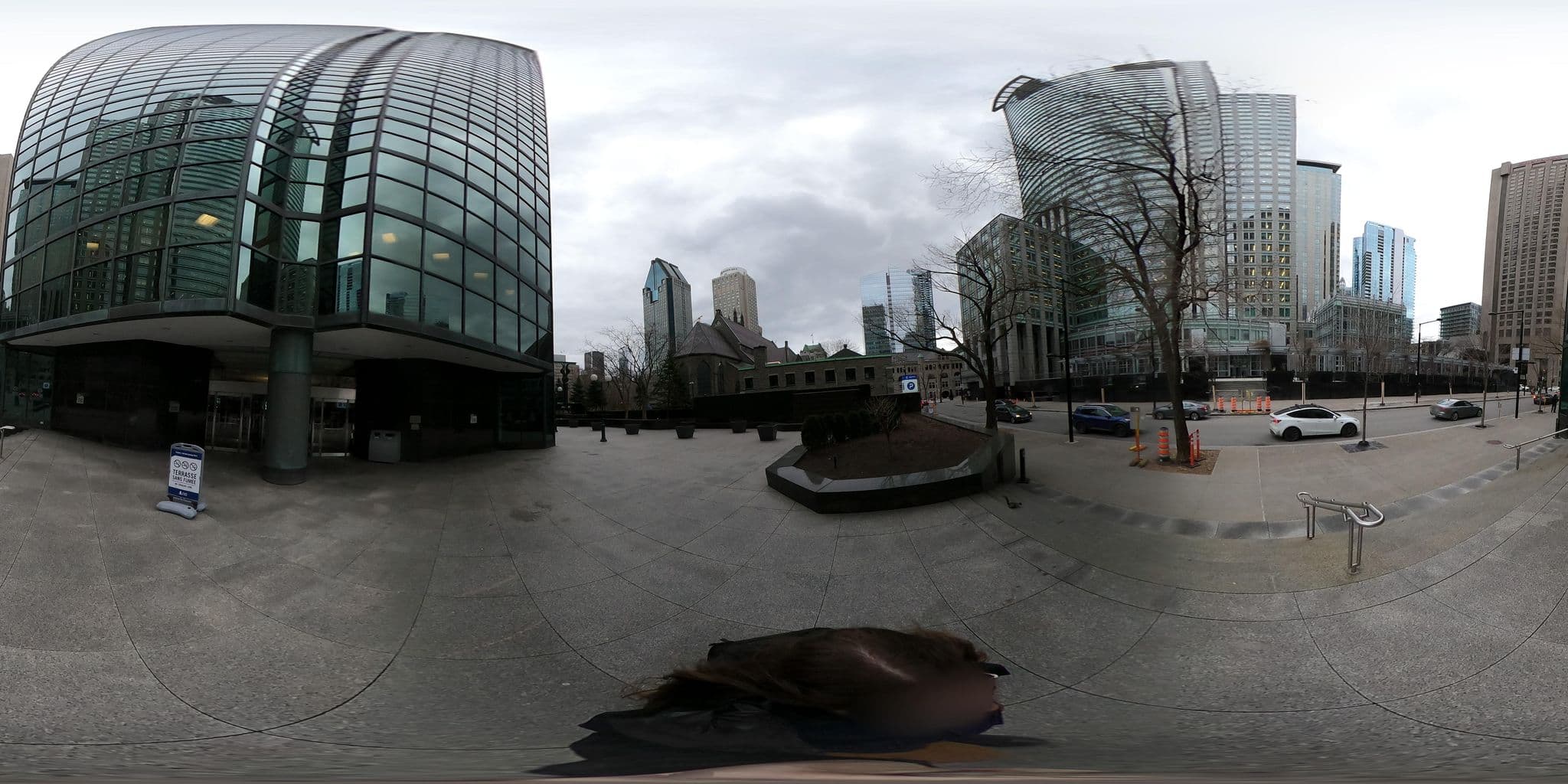 Street view near 35th Conciege Marriott Chateau Champlain, Ville-Marie — © une_abeille (CC BY-SA · Mapillary)
