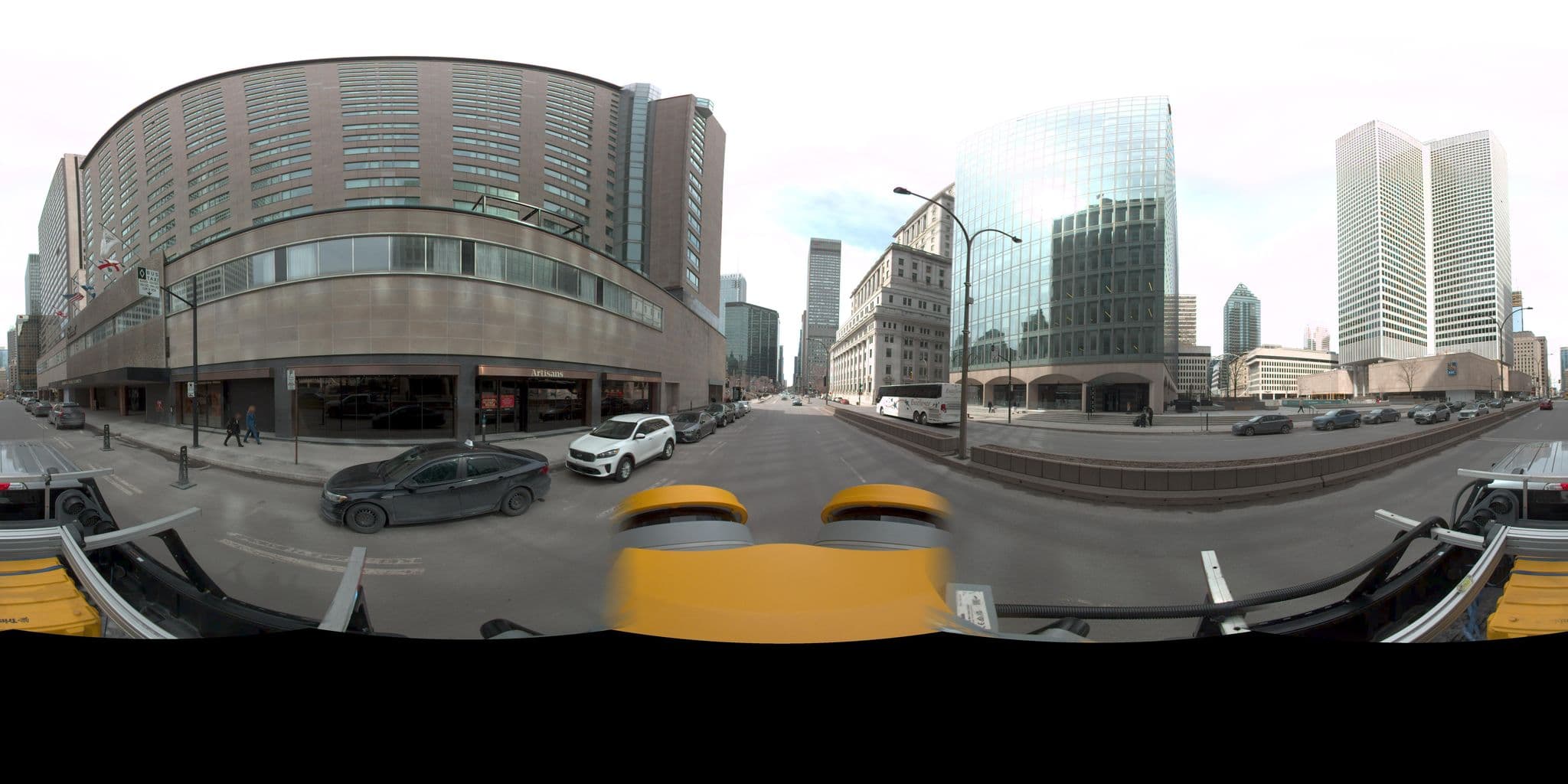Street view near Fairmont The Queen Elizabeth, Ville-Marie — © VdM (CC BY-SA · Mapillary)