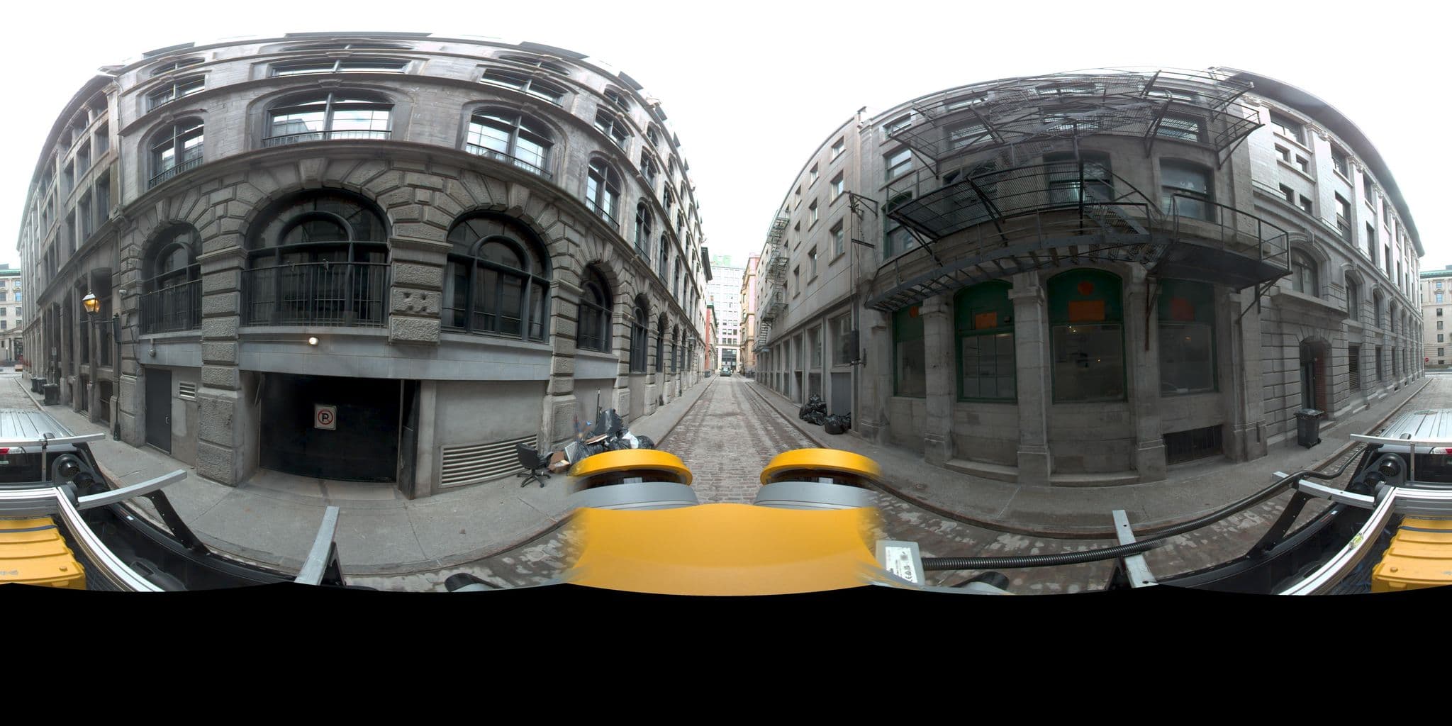 Street view near Horwath Consultants, Ville-Marie — © VdM (CC BY-SA · Mapillary)