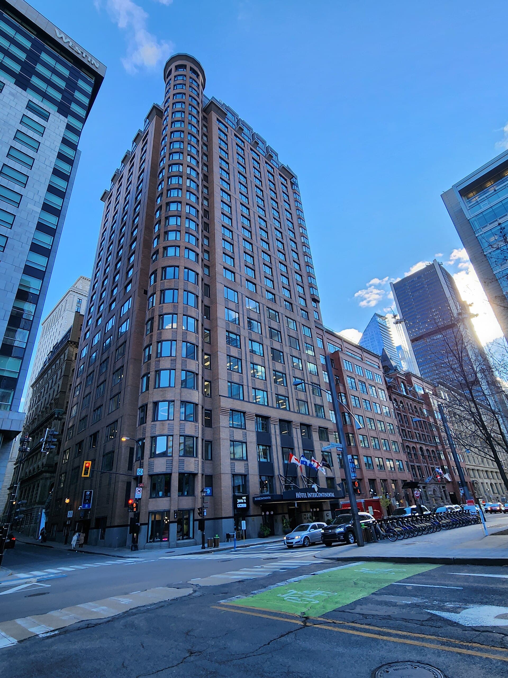 InterContinental Montreal (via Wikimedia Commons, CC0)