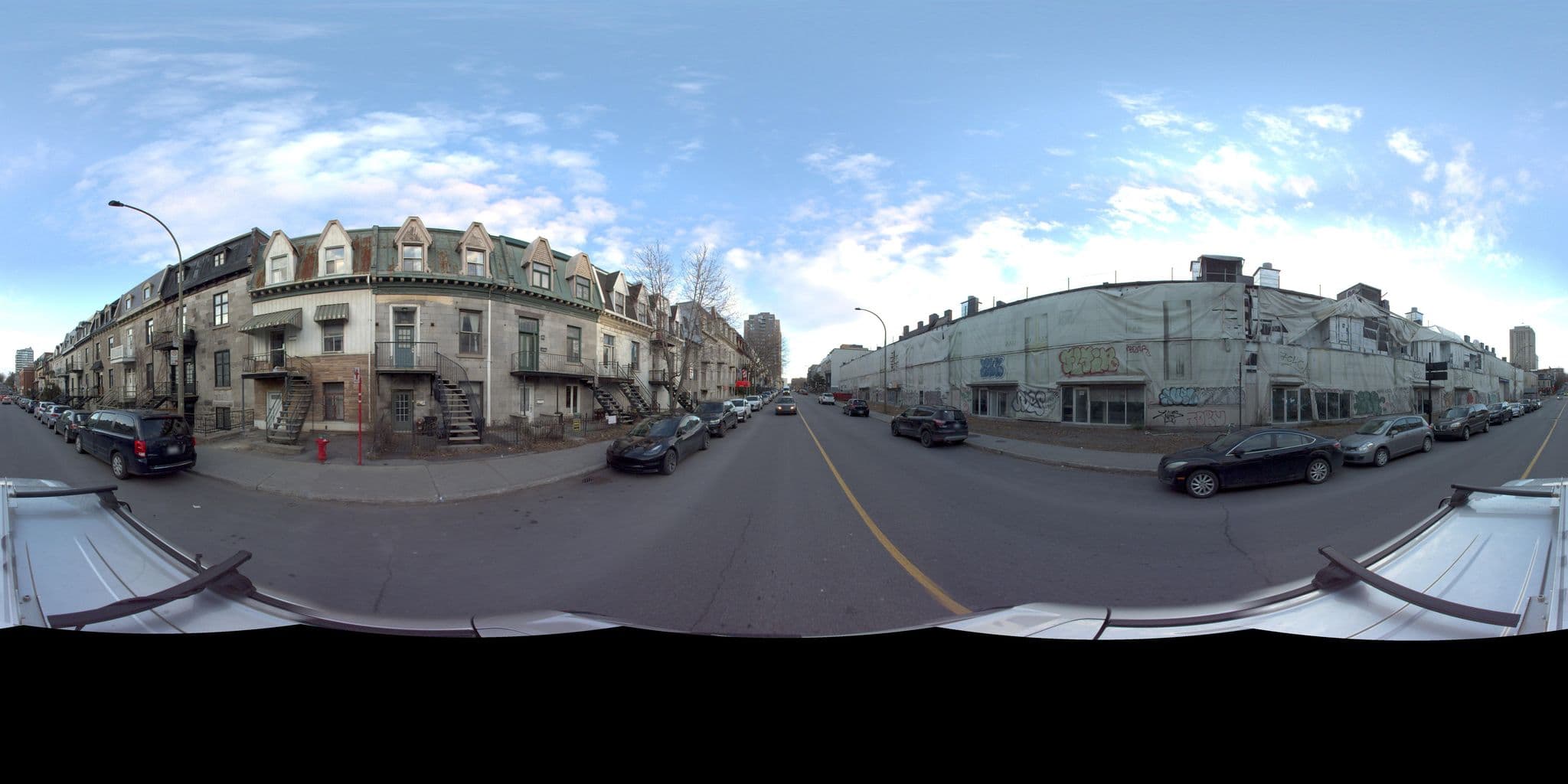 Street view near Hotel Dynastie, Milton-Parc — © VdM (CC BY-SA · Mapillary)